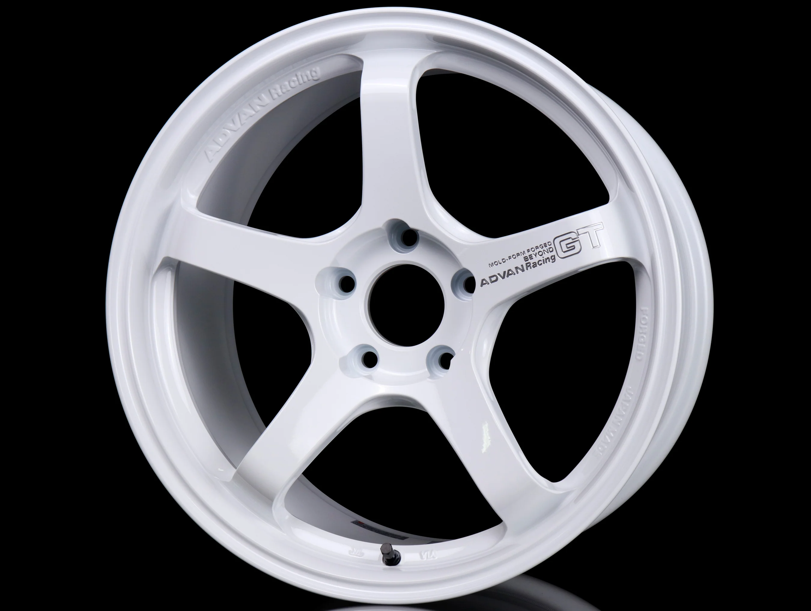Advan Racing GT Beyond Wheels - Racing White - 18x9.5 / 5x120 / +38 - Image 2