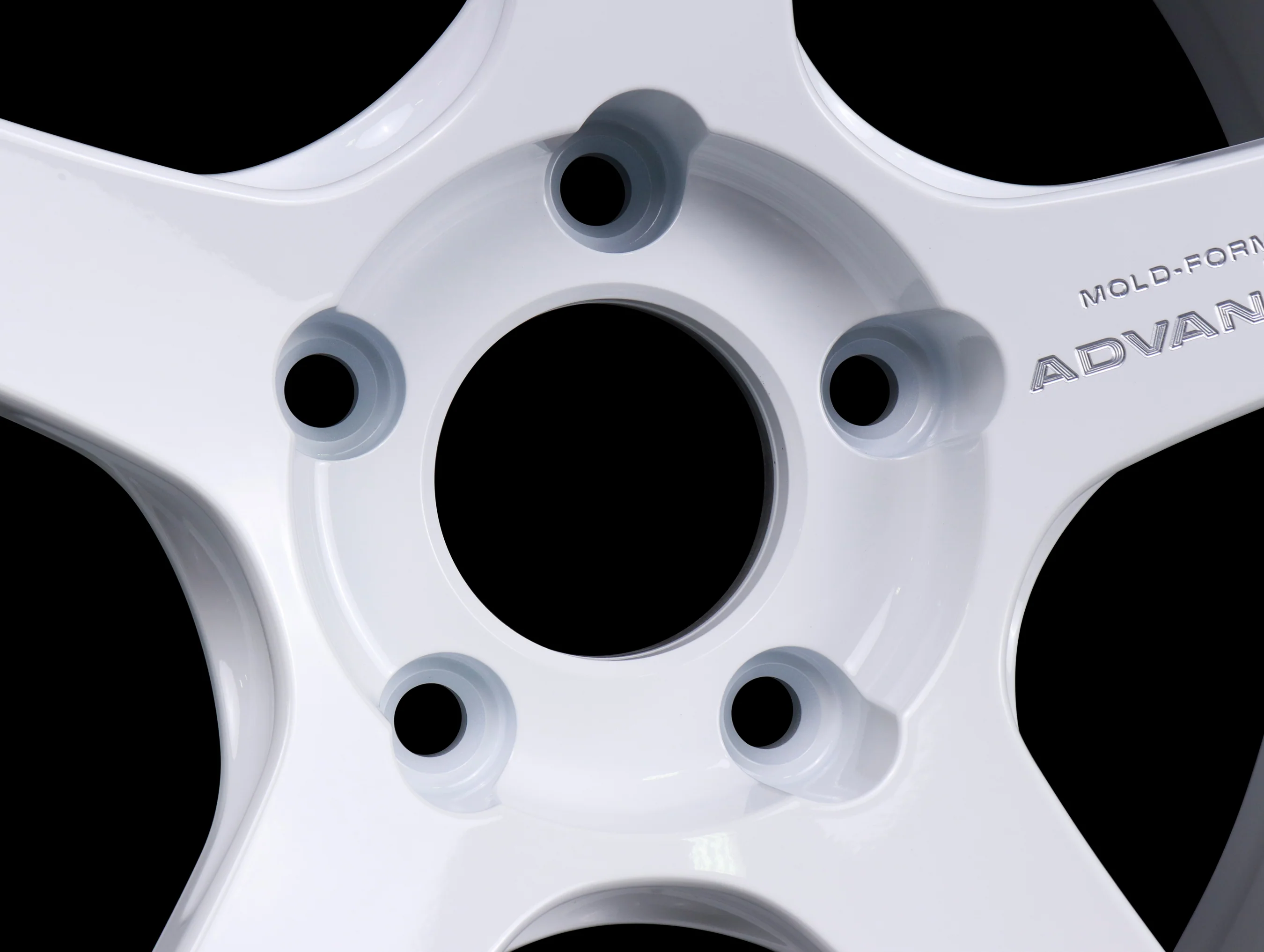 Advan Racing GT Beyond Wheels - Racing White - 18x9.5 / 5x120 / +38 - Image 4