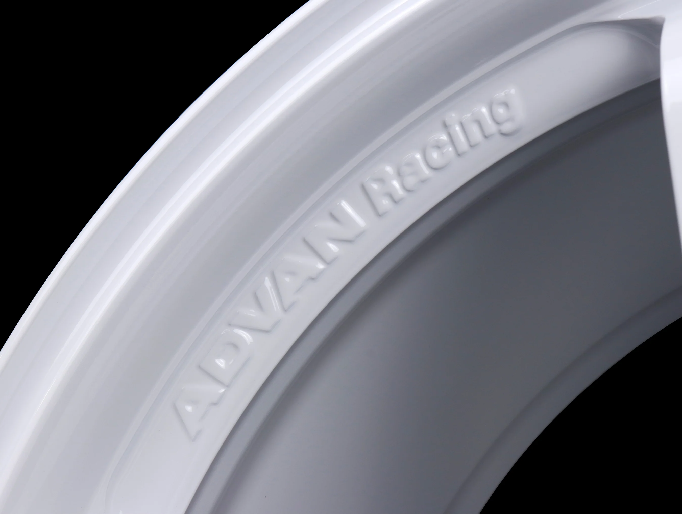 Advan Racing GT Beyond Wheels - Racing White - 18x9.5 / 5x120 / +38 - Image 6