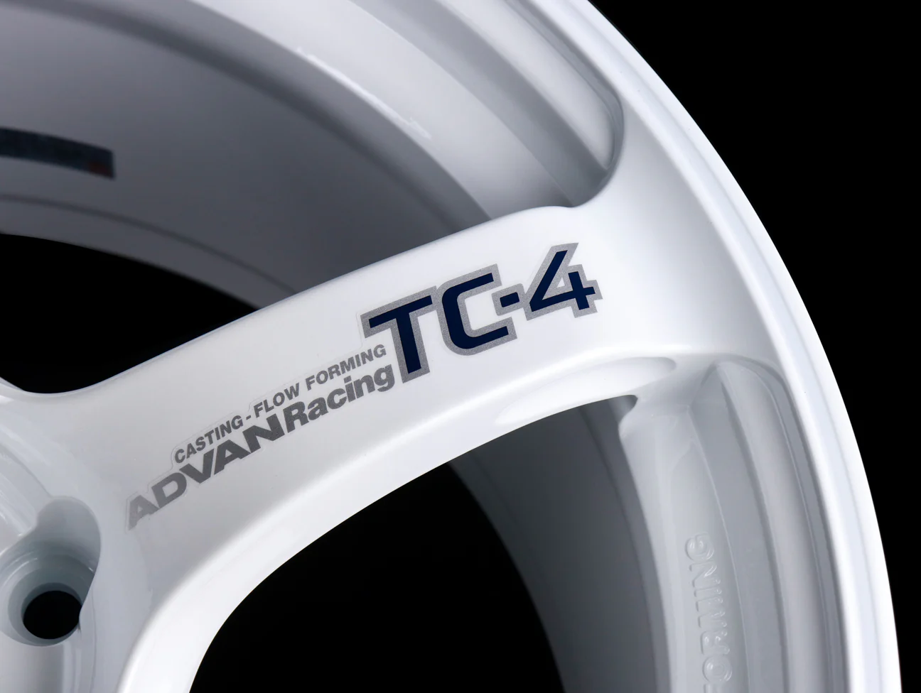 Advan Racing TC4 Wheels - White / 18x9.5 / 5x120 / +38 - Image 5