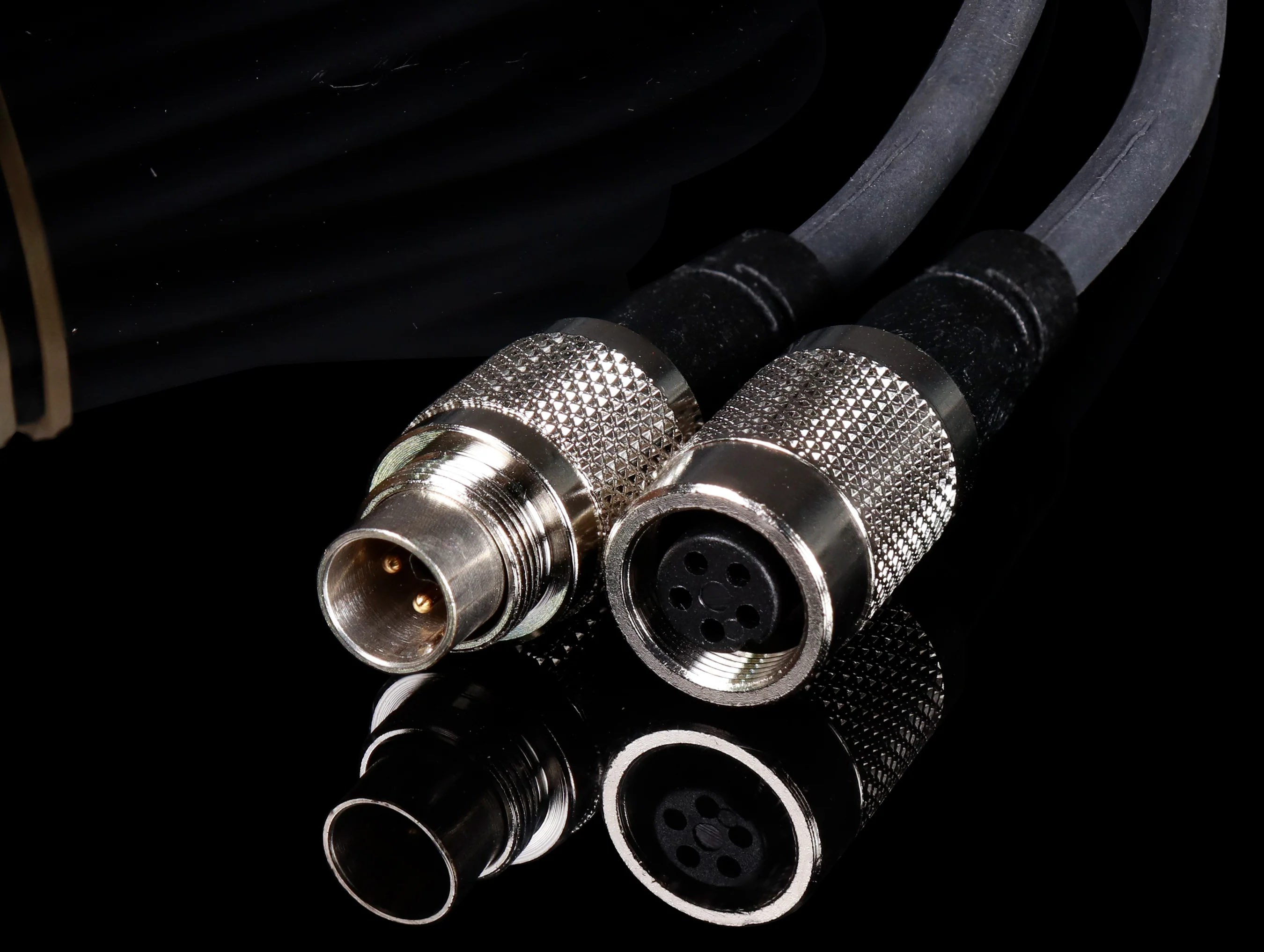 AiM Sports Patch Cables - Image 6