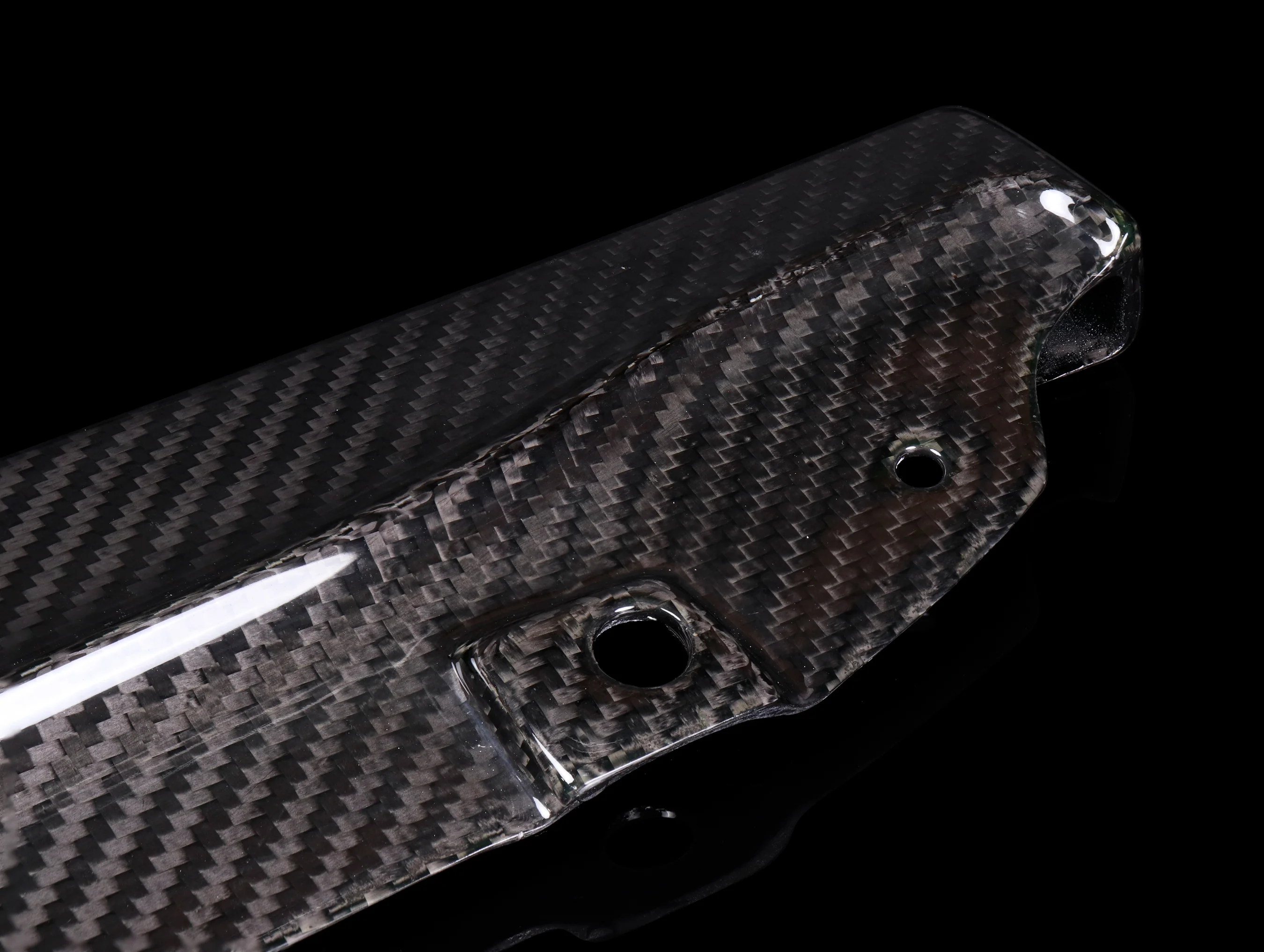 APR Performance Carbon Fiber Rear Bumper Skirt - 23+ Civic Type-R (FL5) - Image 4