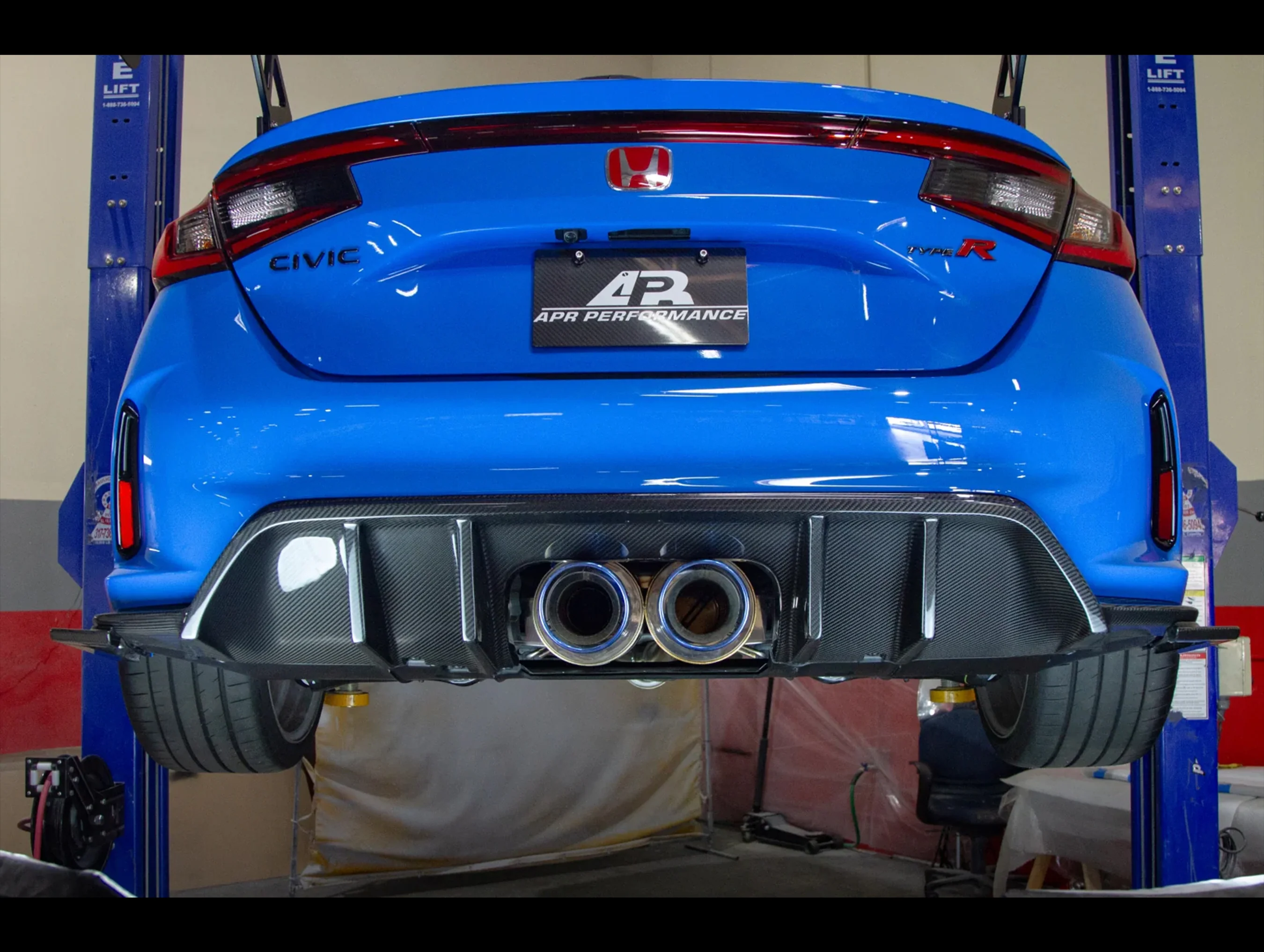 APR Performance Carbon Fiber Rear Diffuser - 23+ Civic Type-R (FL5) - Image 8