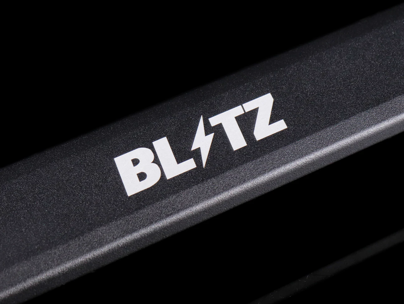 Blitz Front Strut Tower Bar - 16-21 Civic Hatchback FK7 - Image 3