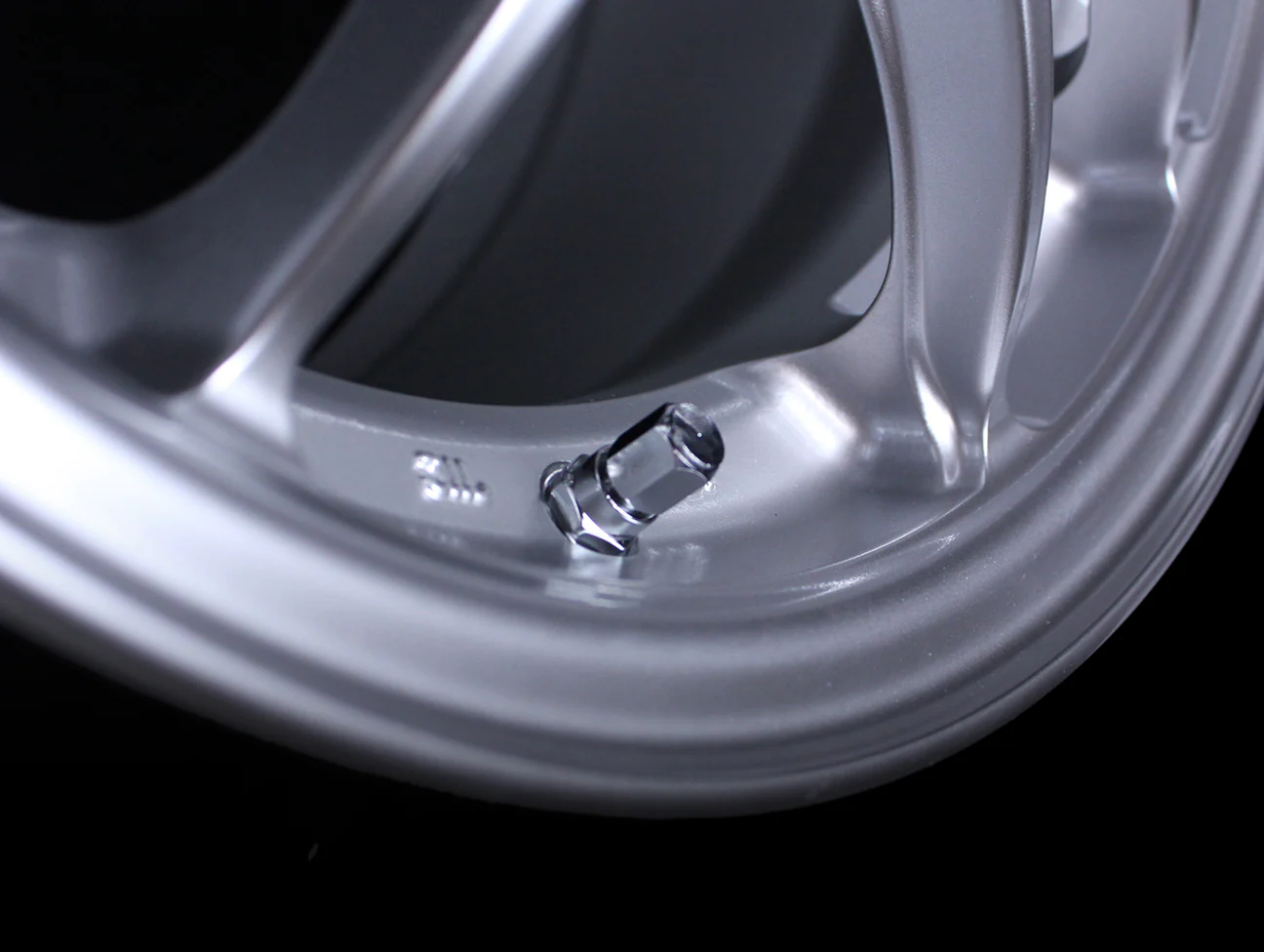 Enkei PF01 - 18" Wheels - Image 7