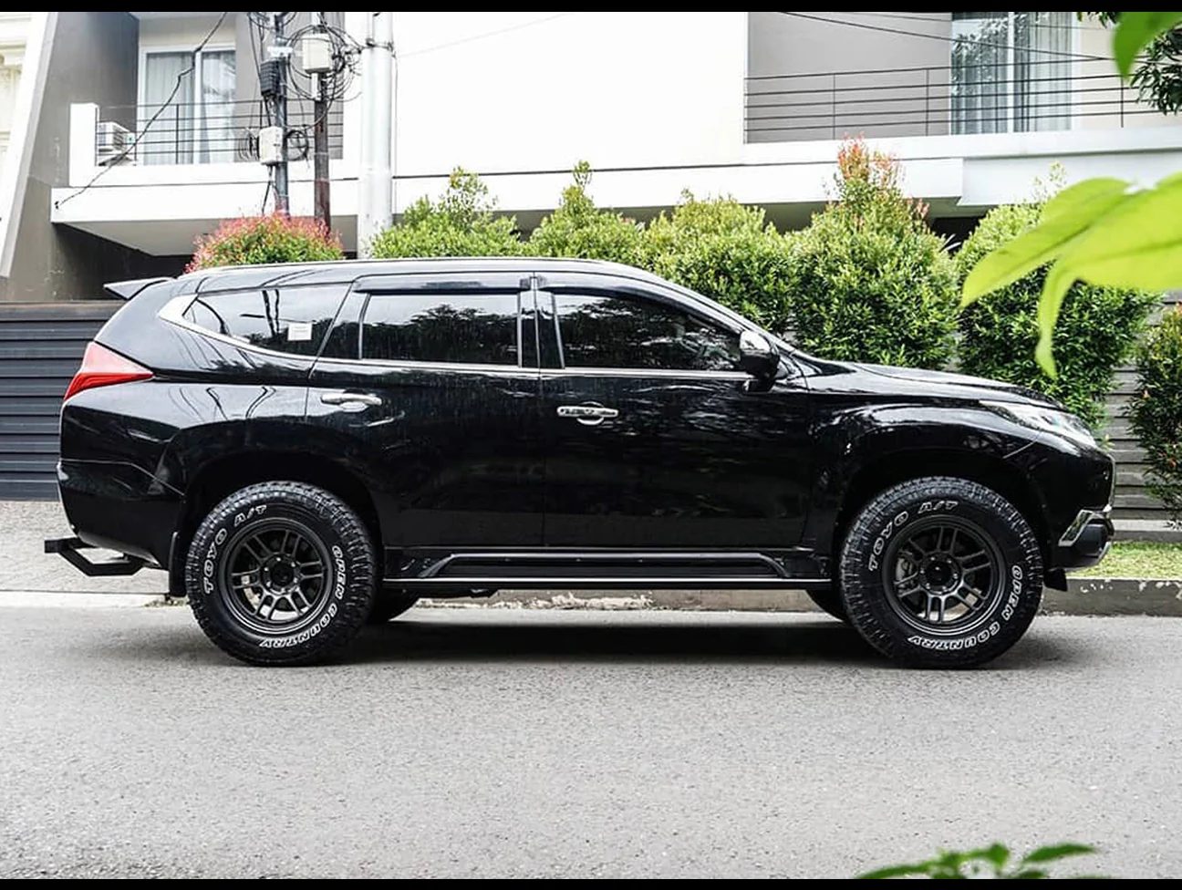 Enkei RPT1 Wheels 18x9 / 6x139 - Matte Dark Gunmetallic - Image 11
