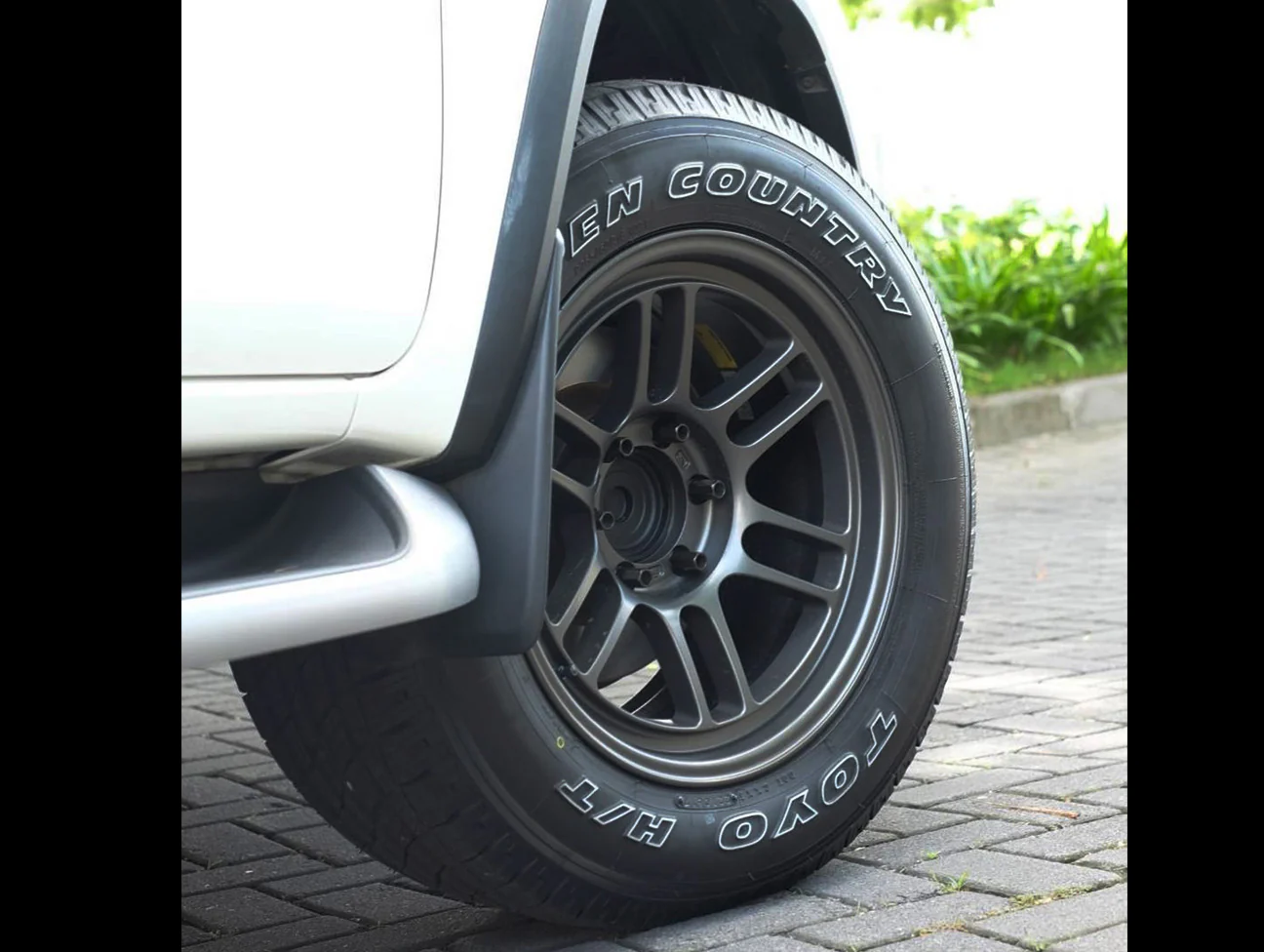Enkei RPT1 Wheels 18x9 / 6x139 - Matte Dark Gunmetallic - Image 8