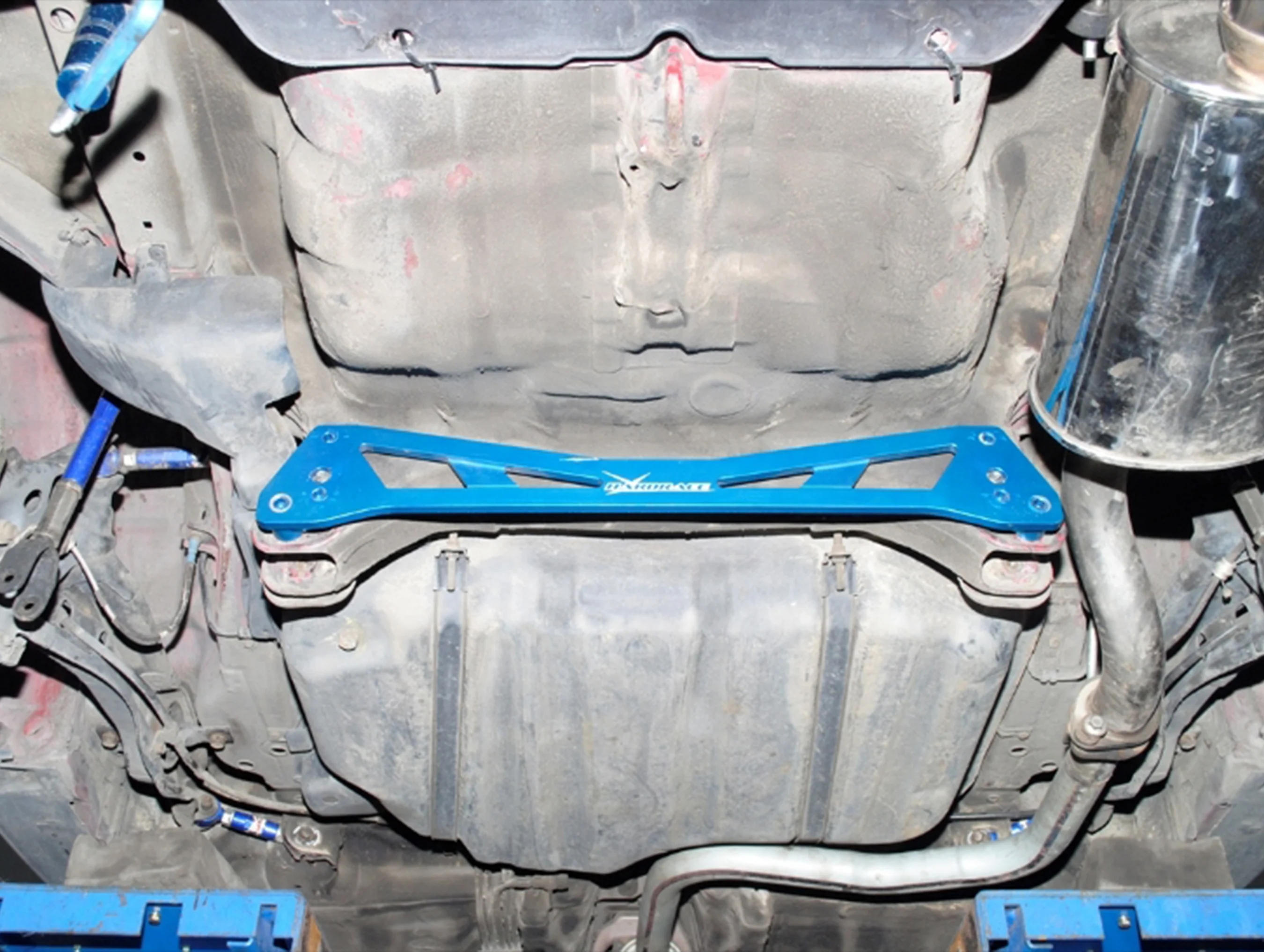 Hardrace Rear Subframe Brace - 92-95 Civic / 94-01 Integra - Image 10