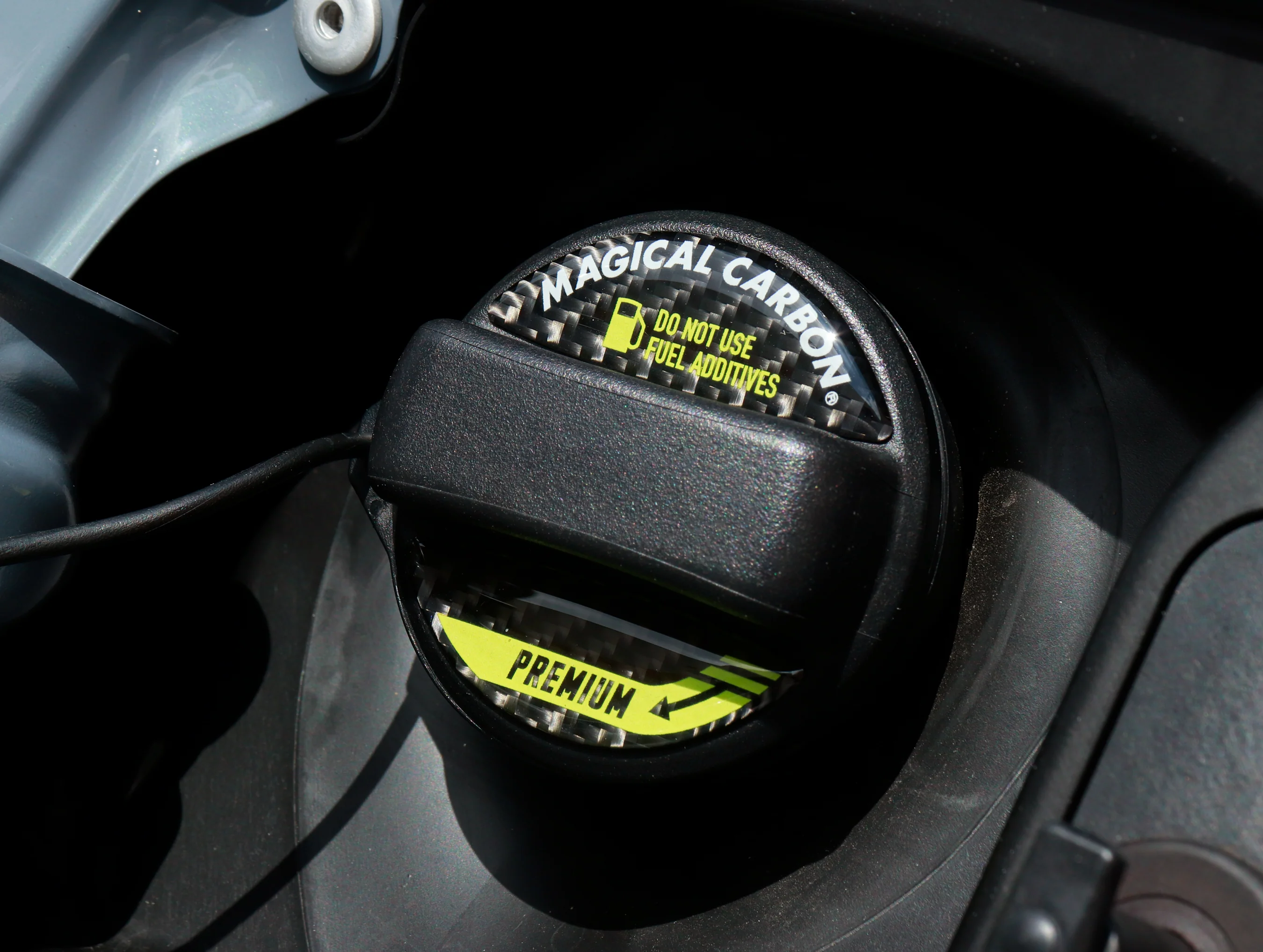 Hasepro Magical Carbon Fuel Cap Emblem - Image 6