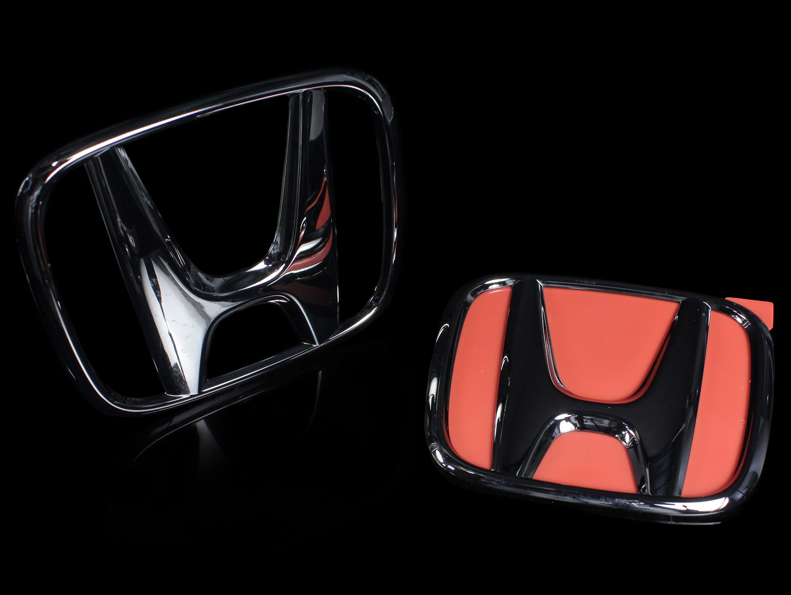 Honda Access All Black 3pc Emblem Kit - 2016-21 Civic Hatchback - Image 2