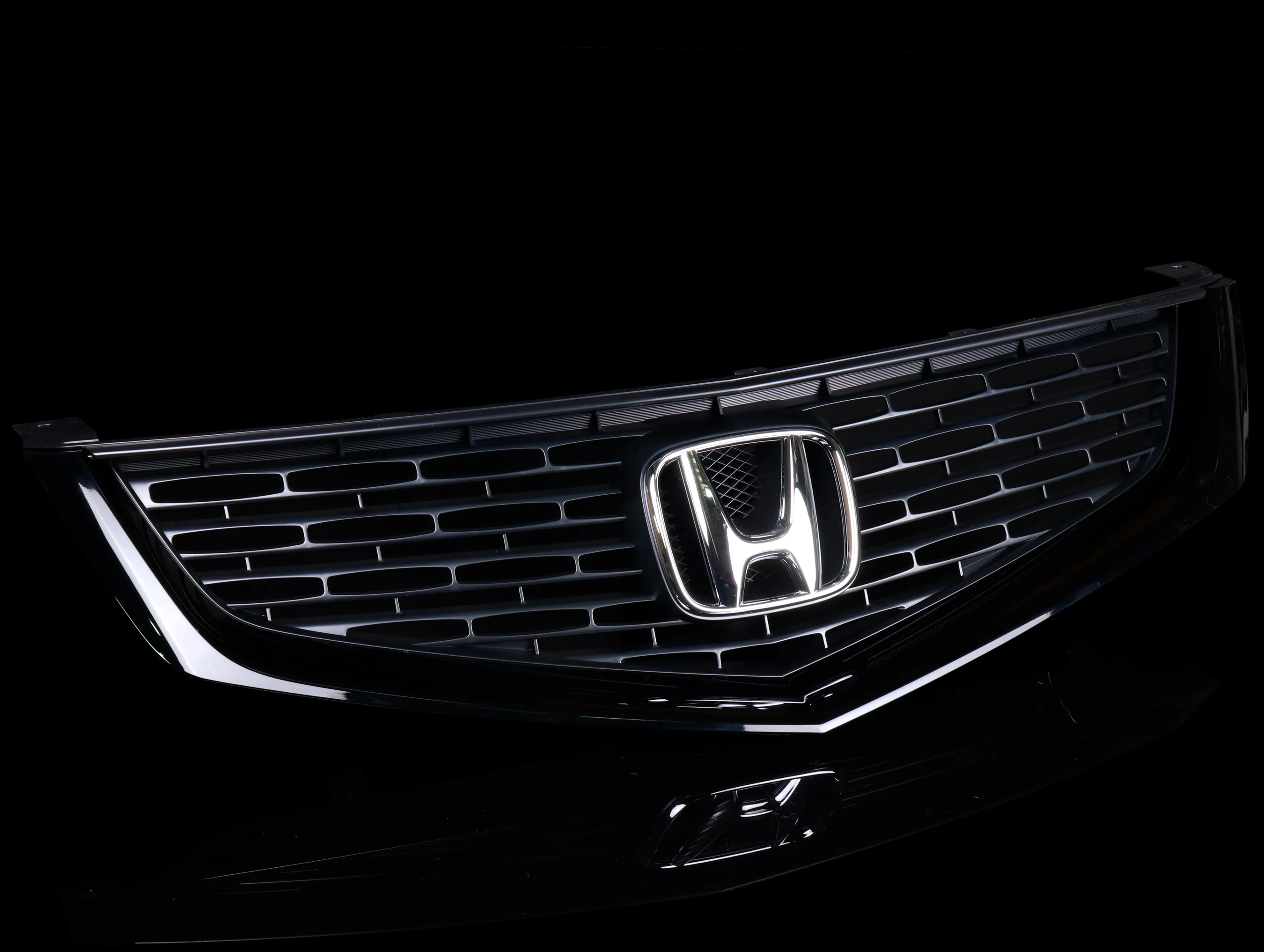 Honda JDM Euro R Spec Front Grille Kit - 06-08 Acura TSX - Image 2