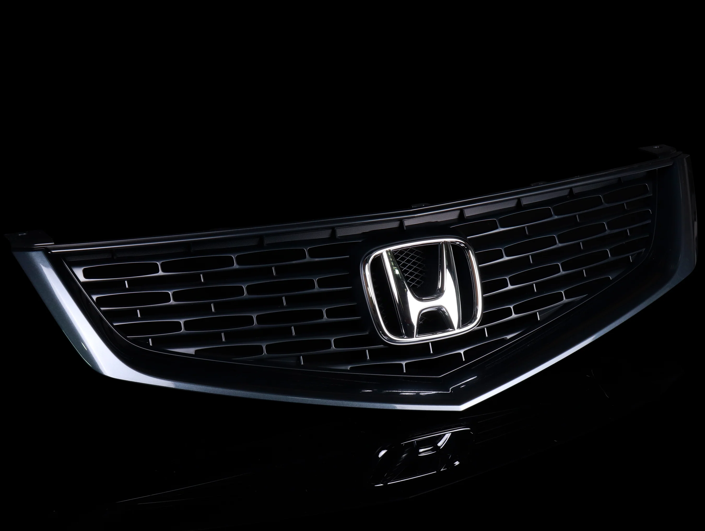 Honda JDM Euro R Spec Front Grille Kit - 06-08 Acura TSX - Image 4