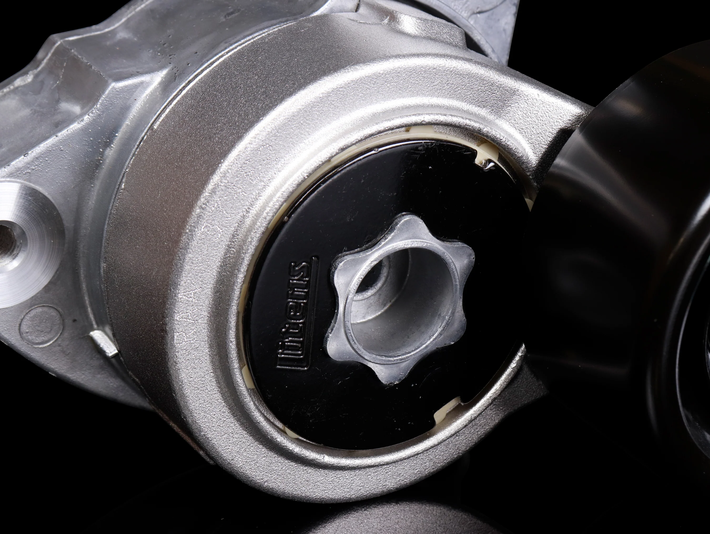 Honda K20Z3/K24Z Belt Tensioner - Image 4