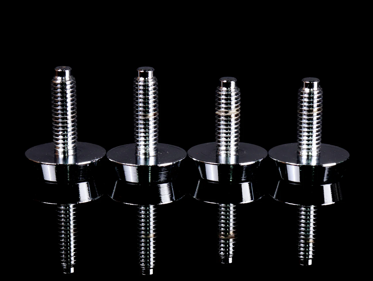 Honda License Plate Security Bolt Set with Logo Sticker - Image 4