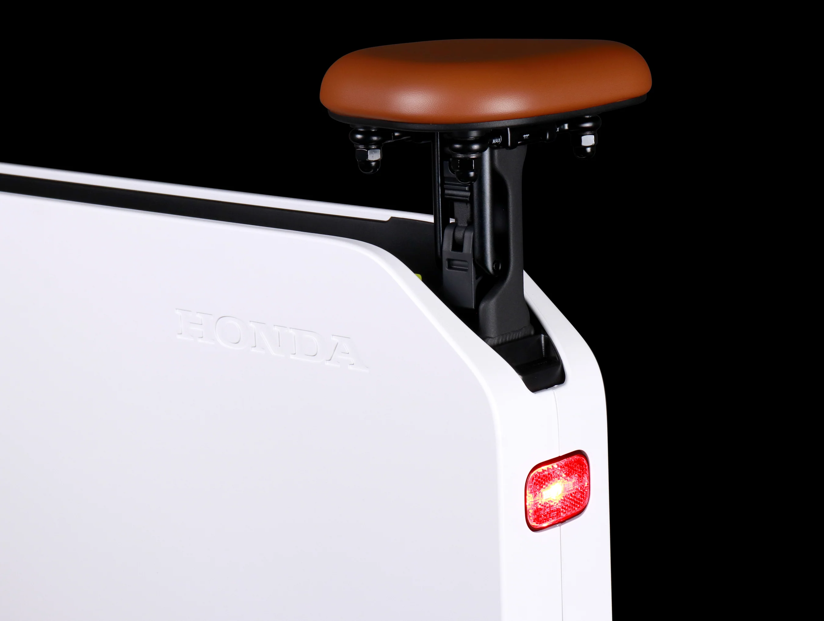 Honda Motocompacto E-Scooter - Image 8