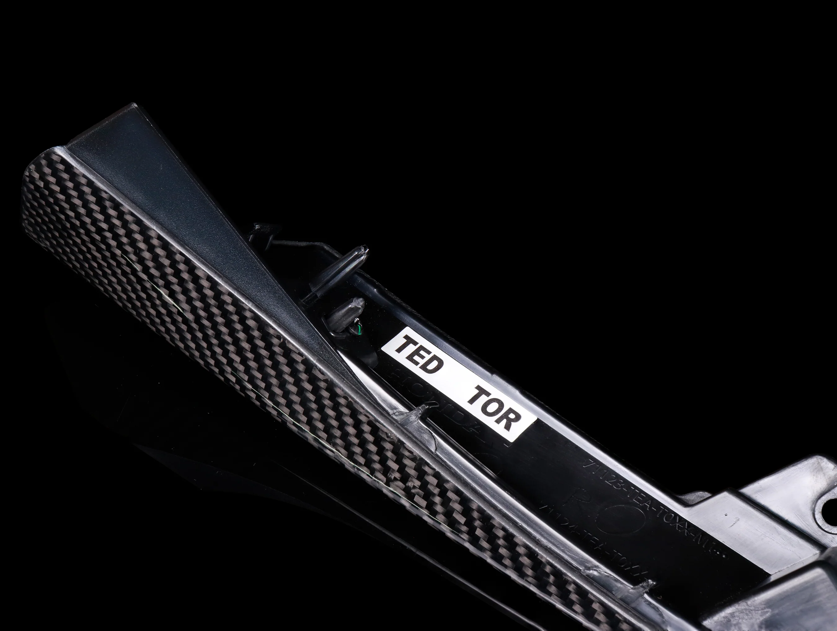J's Racing Carbon Fiber Grill Extensions - 17-21 Civic Type R FK8 - Image 5