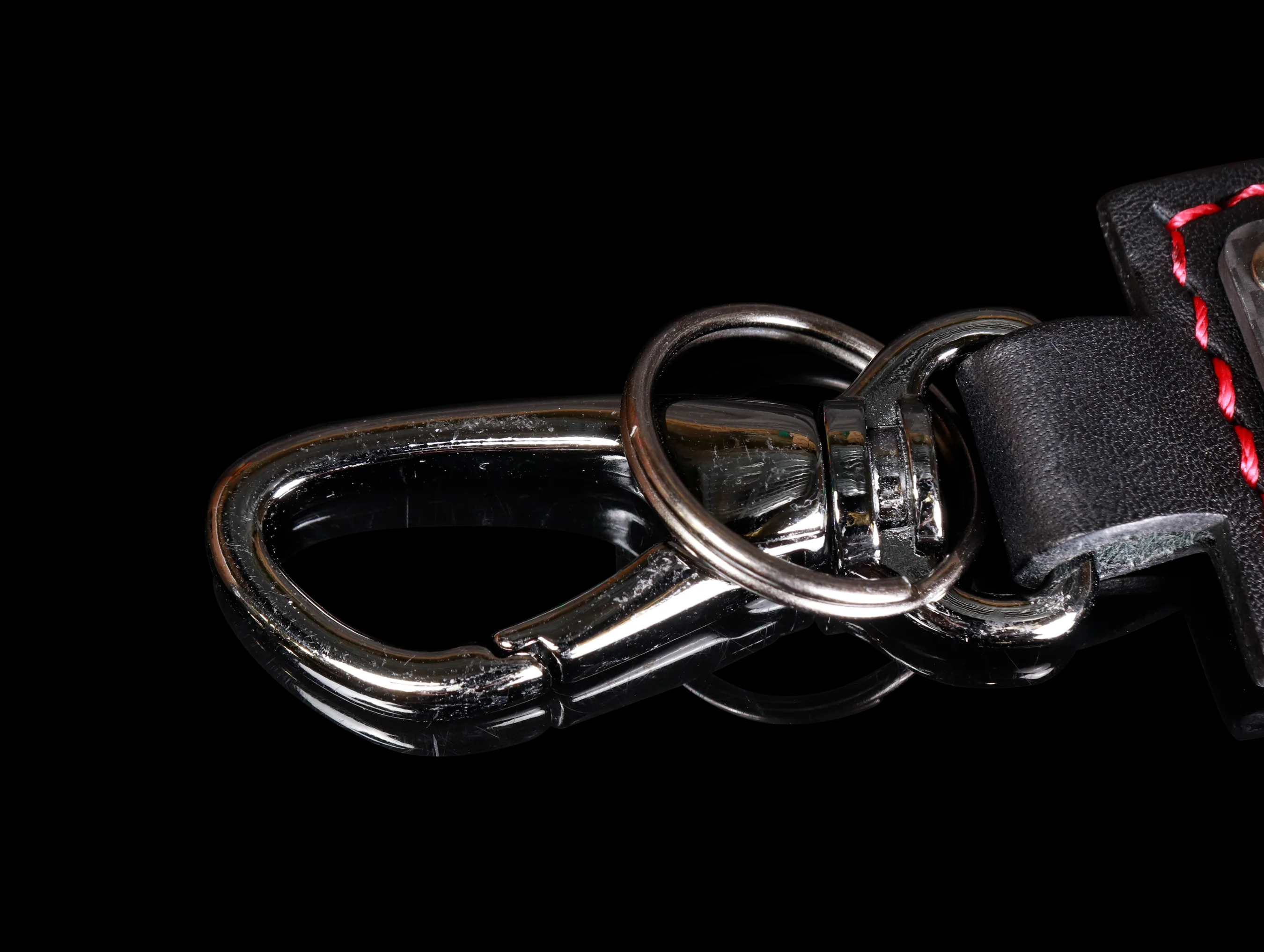 J's Racing Phantom Carbon Key Chain - Red - Image 3