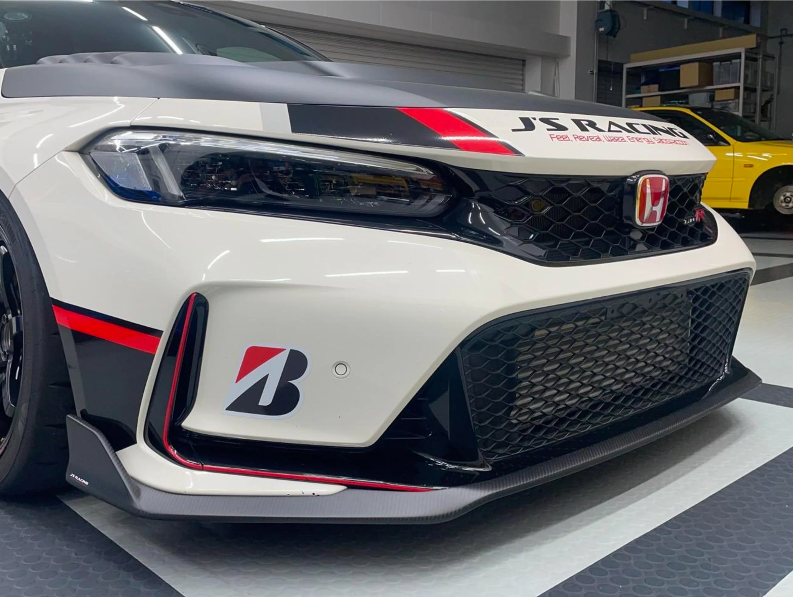 J's Racing Phantom Dry Carbon Front Spoiler - 23+ Civic Type R (FL5) - Image 3
