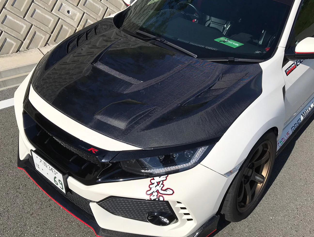 J's Racing Type-V Vented Hood - 17-21 Civic Type-R (FK8) - Image 6