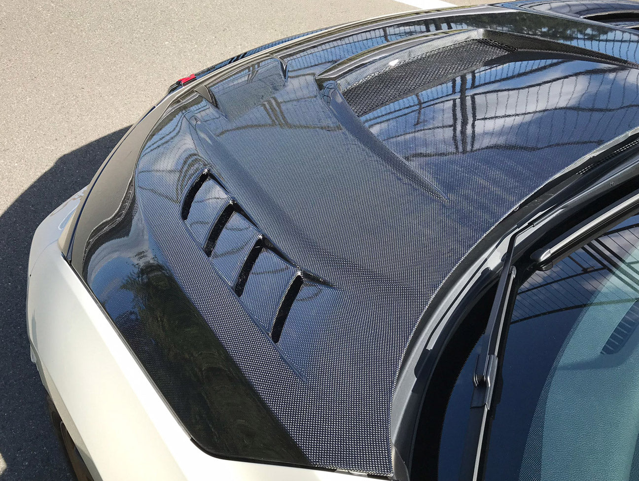 J's Racing Type-V Vented Hood - 17-21 Civic Type-R (FK8) - Image 9