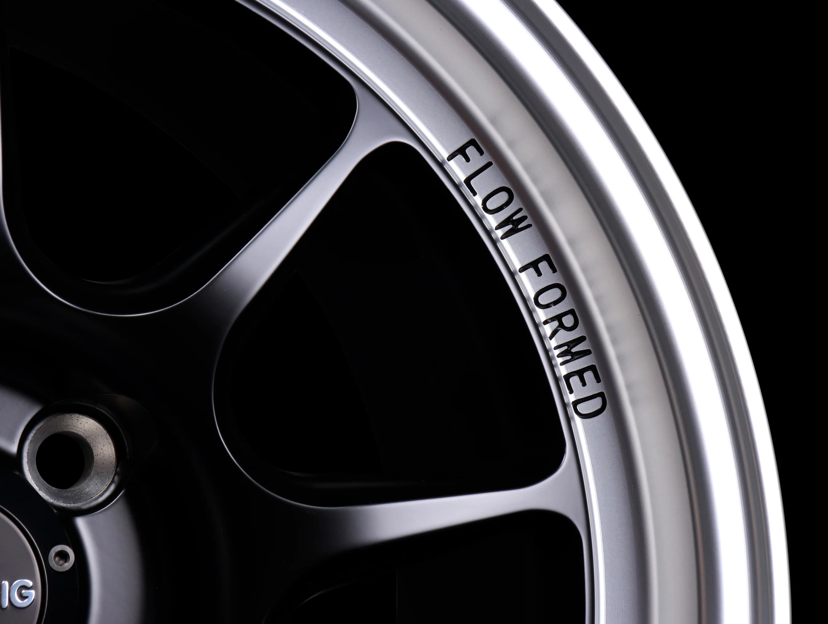 Konig Countergram - 17" Wheels - Image 10