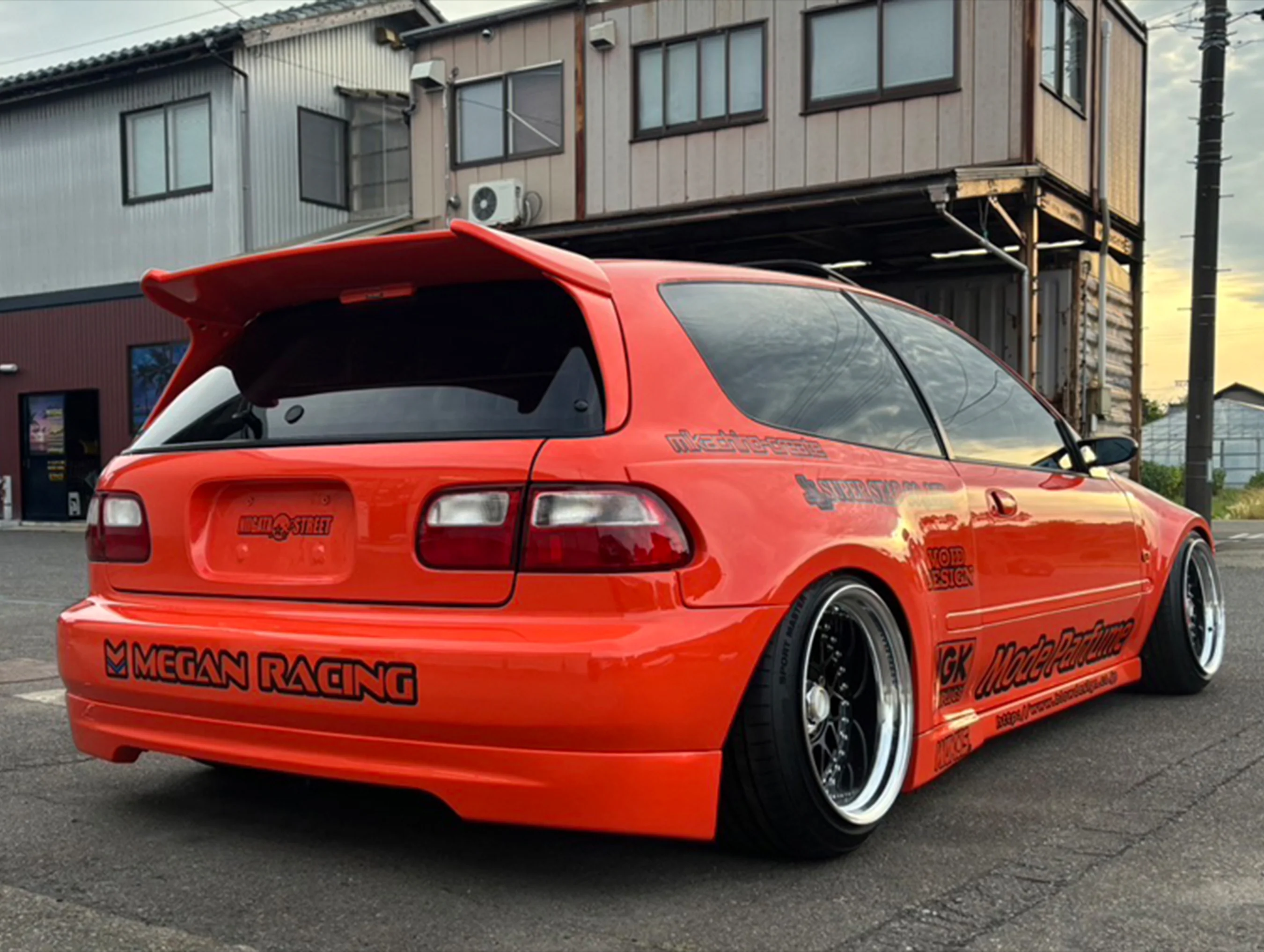 Mode Parfume Rear FRP Roof Spoiler Spec 2 - 92-95 Civic Hatchback - Image 9