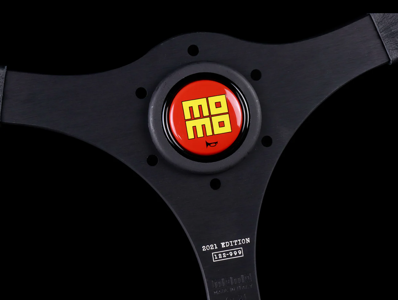 Momo 1968 Steering Wheel - Image 3