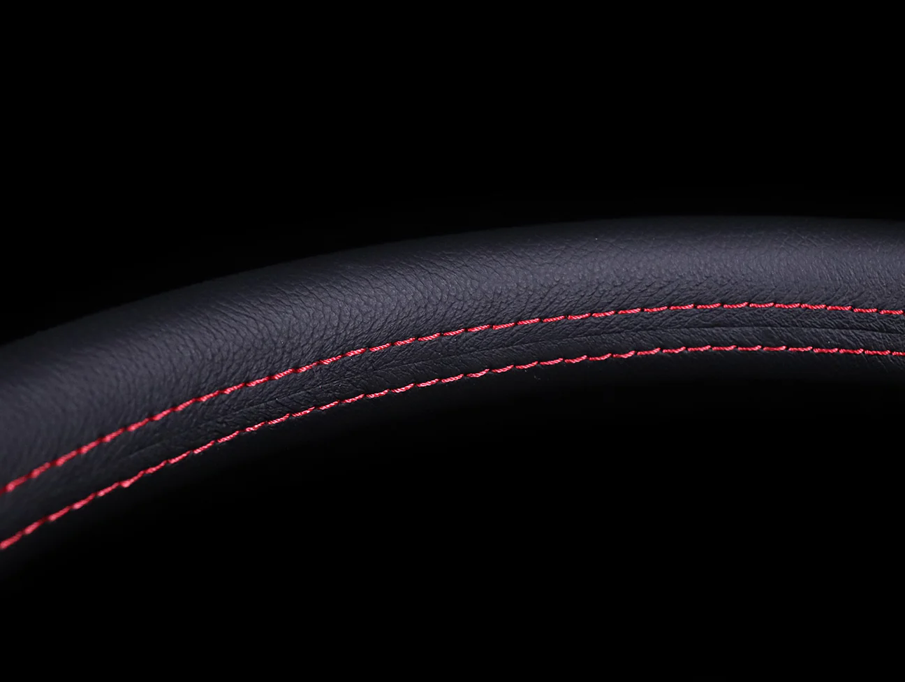 Momo Monte Carlo Steering Wheel - Leather w/ Red Stitch - Image 6