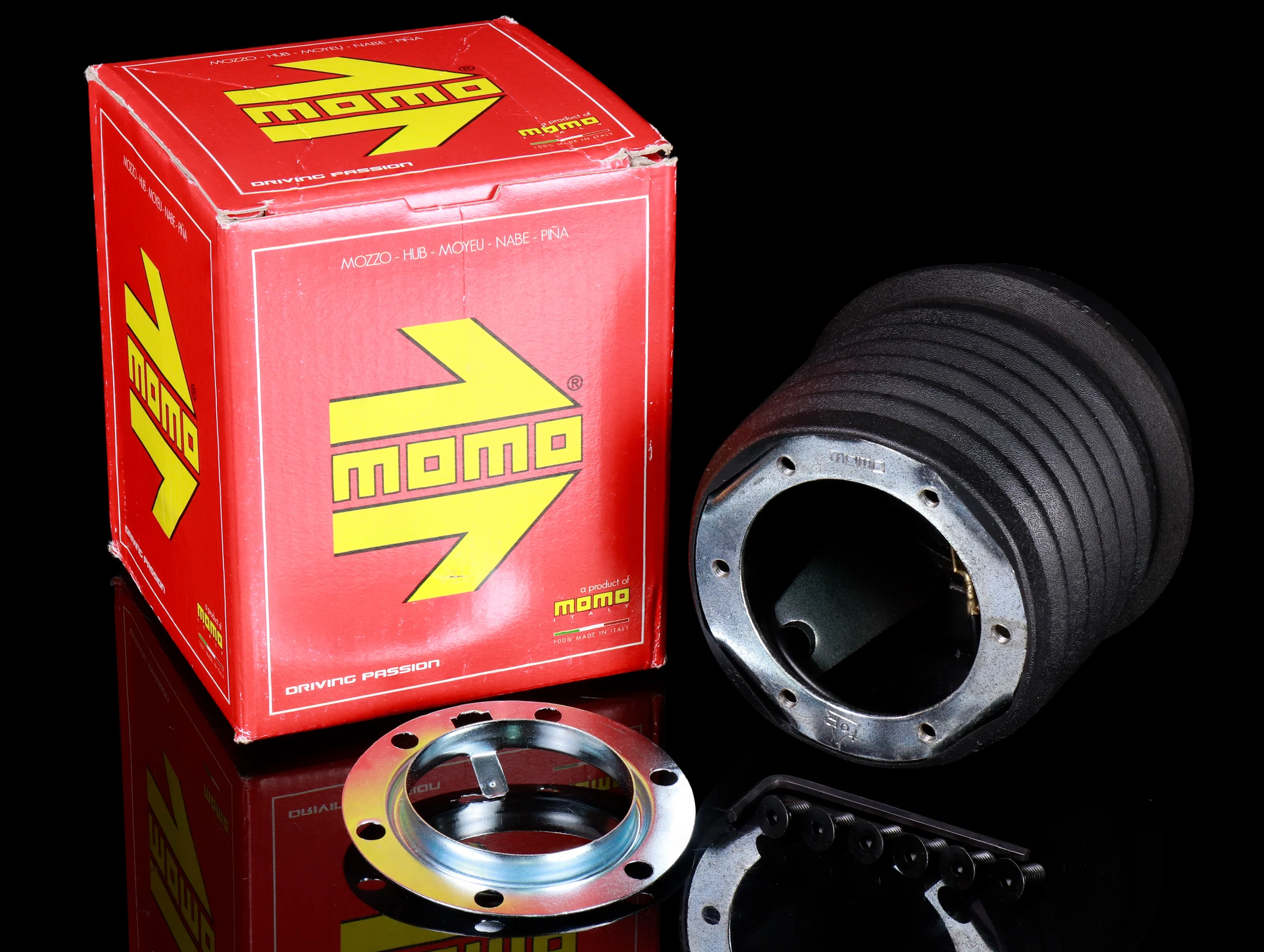 Momo Steering Wheel Hub - Ford