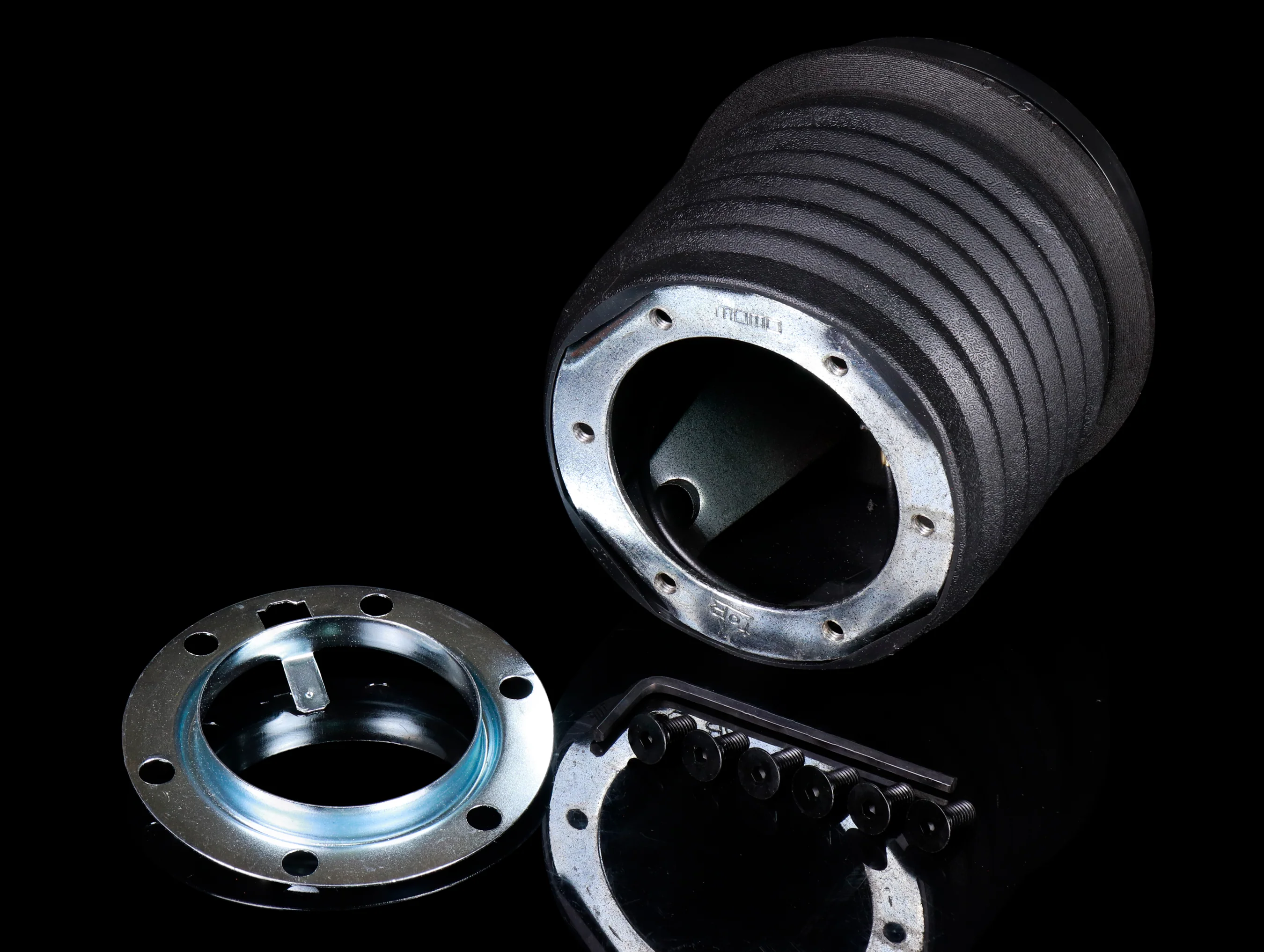 Momo Steering Wheel Hub - Ford - Image 2