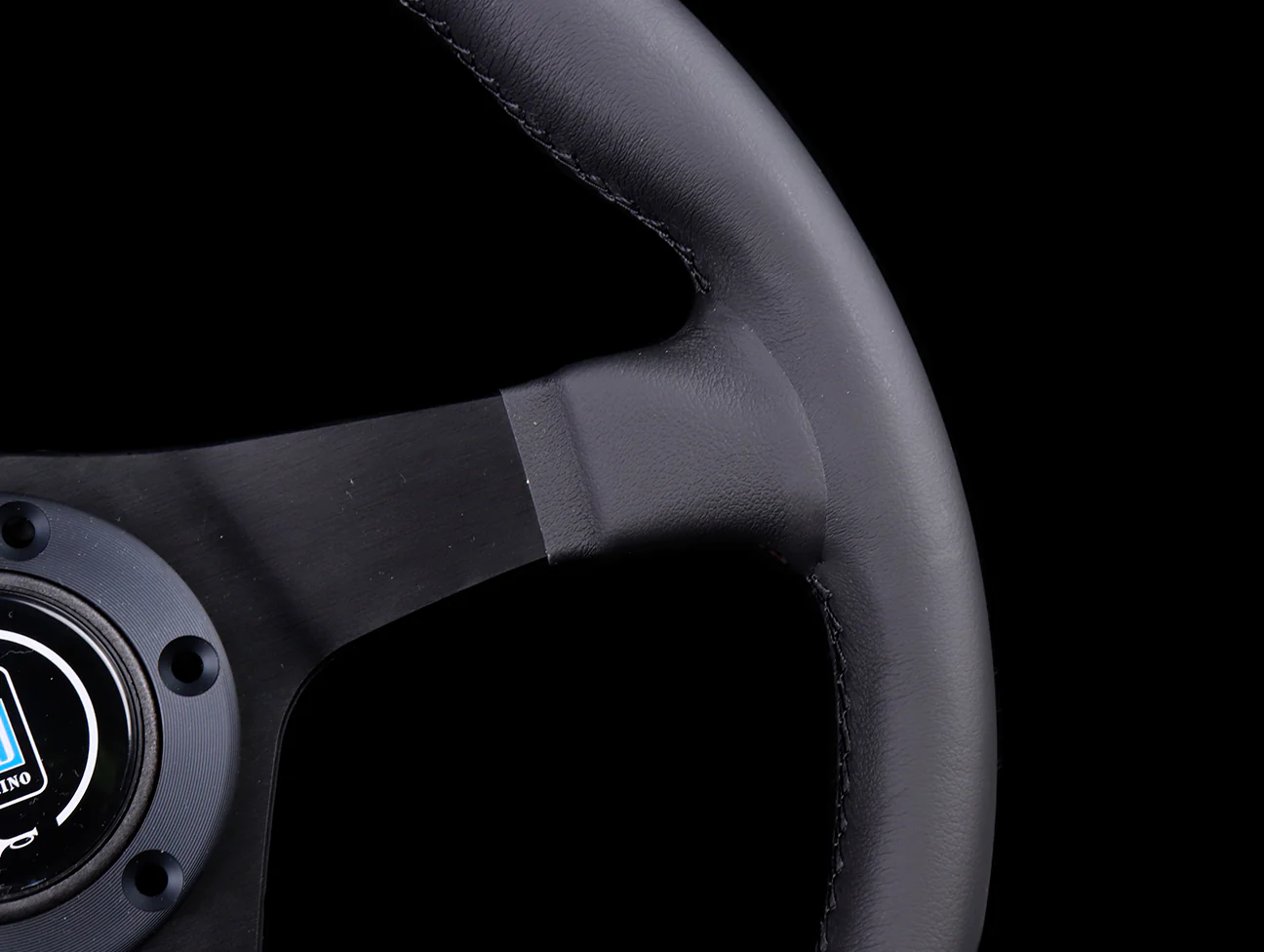 Nardi 3/0 Gara 350mm Steering Wheel - Black Leather / Black Stitch - Image 4
