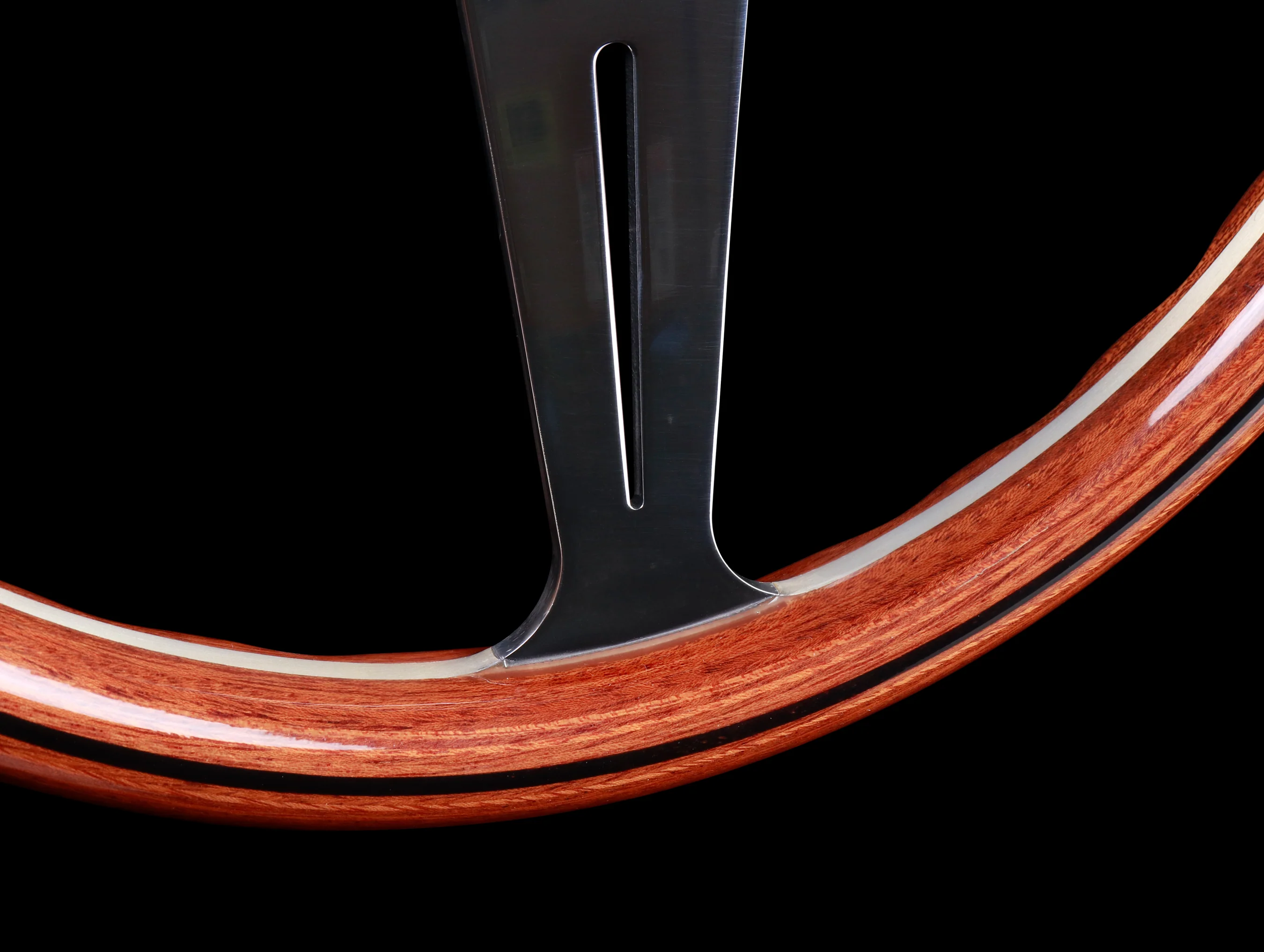 Nardi Classic Wood 360mm Steering Wheel w/ Flat Spokes - Image 5