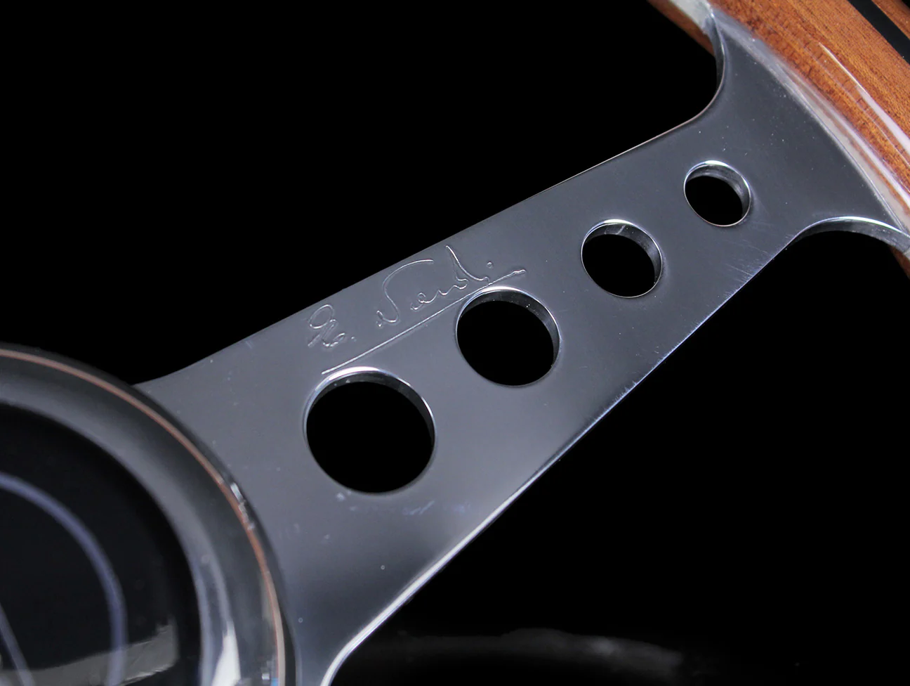 Nardi Classic Wood Anni 60 360mm Steering Wheel w/ Polished Round Hole Spokes - Image 4