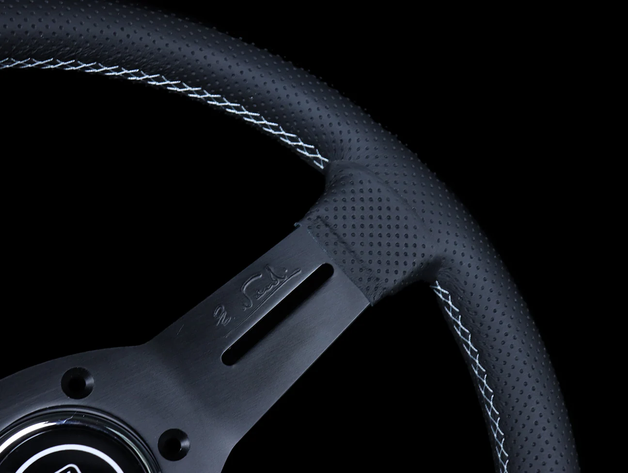 Nardi Competition 330mm Steering Wheel - Black Perforated Leather / Grey Stitch - Image 3