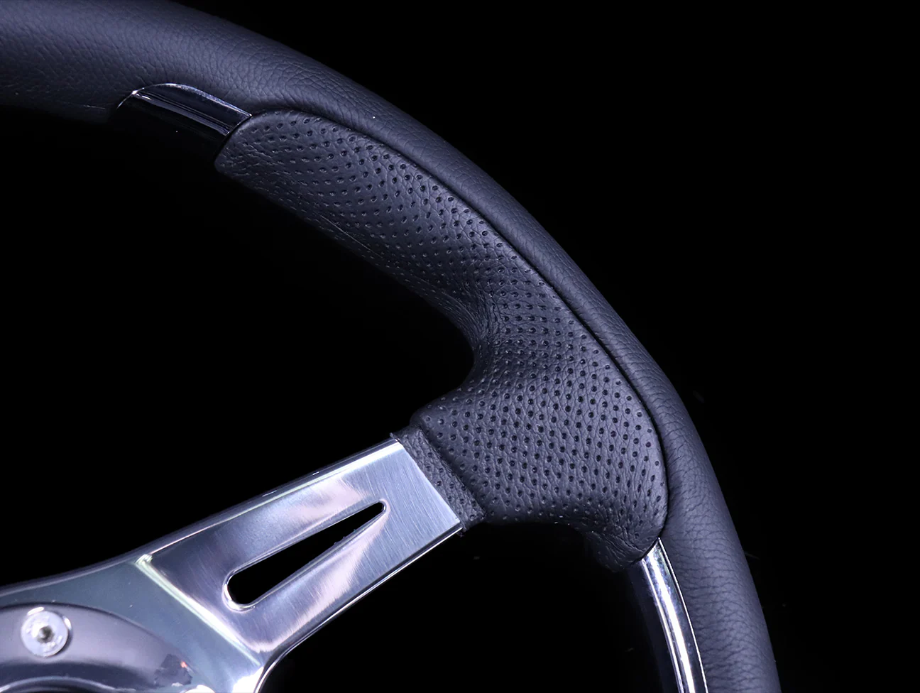 Nardi Kallista Metal 350mm Steering Wheel - Black Combo Leather / Polished Spokes - Image 4