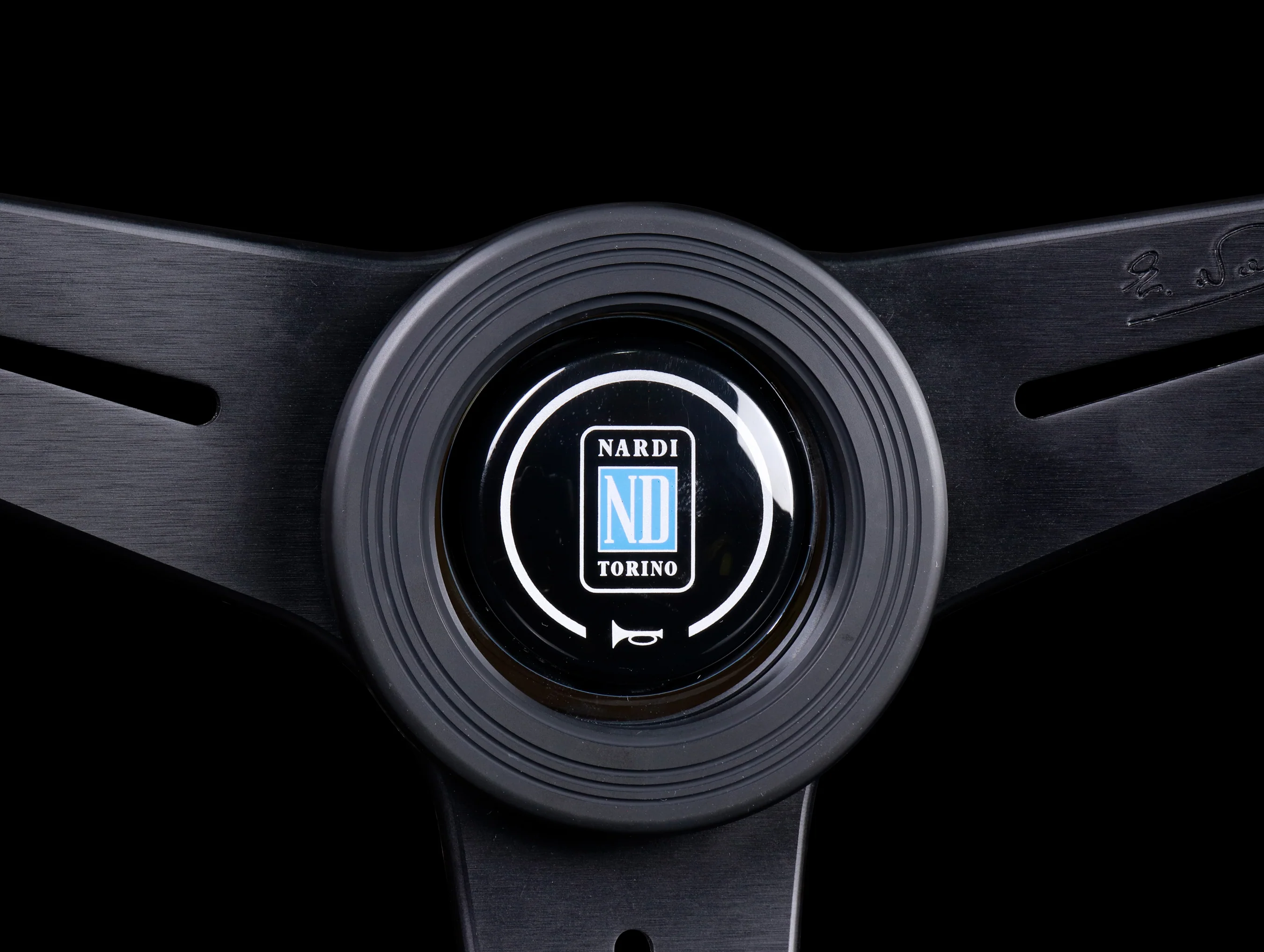 Nardi ND Classic 390mm Wood Steering Wheel w/ Black Spokes - Image 3