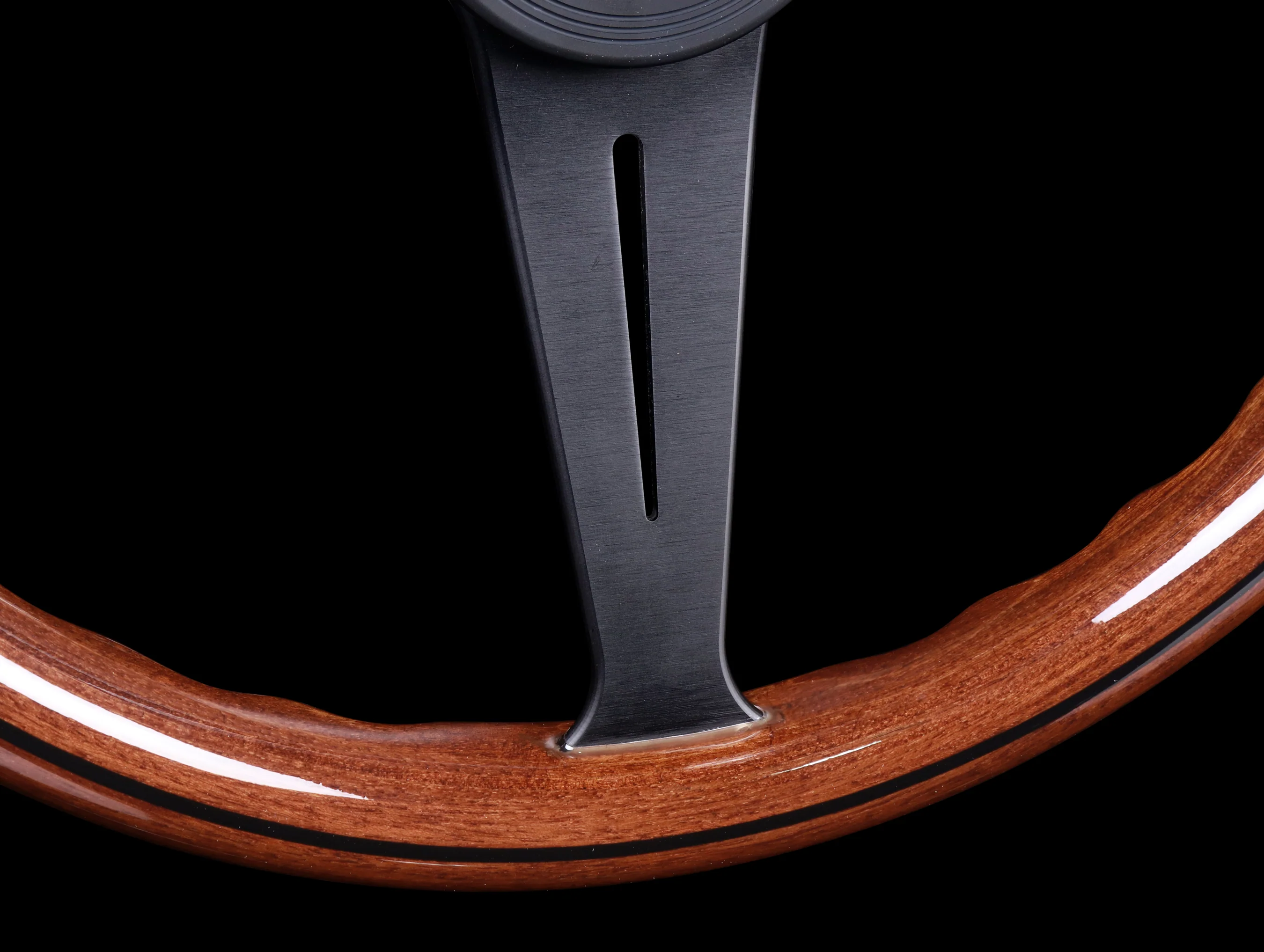 Nardi ND Classic 390mm Wood Steering Wheel w/ Black Spokes - Image 5