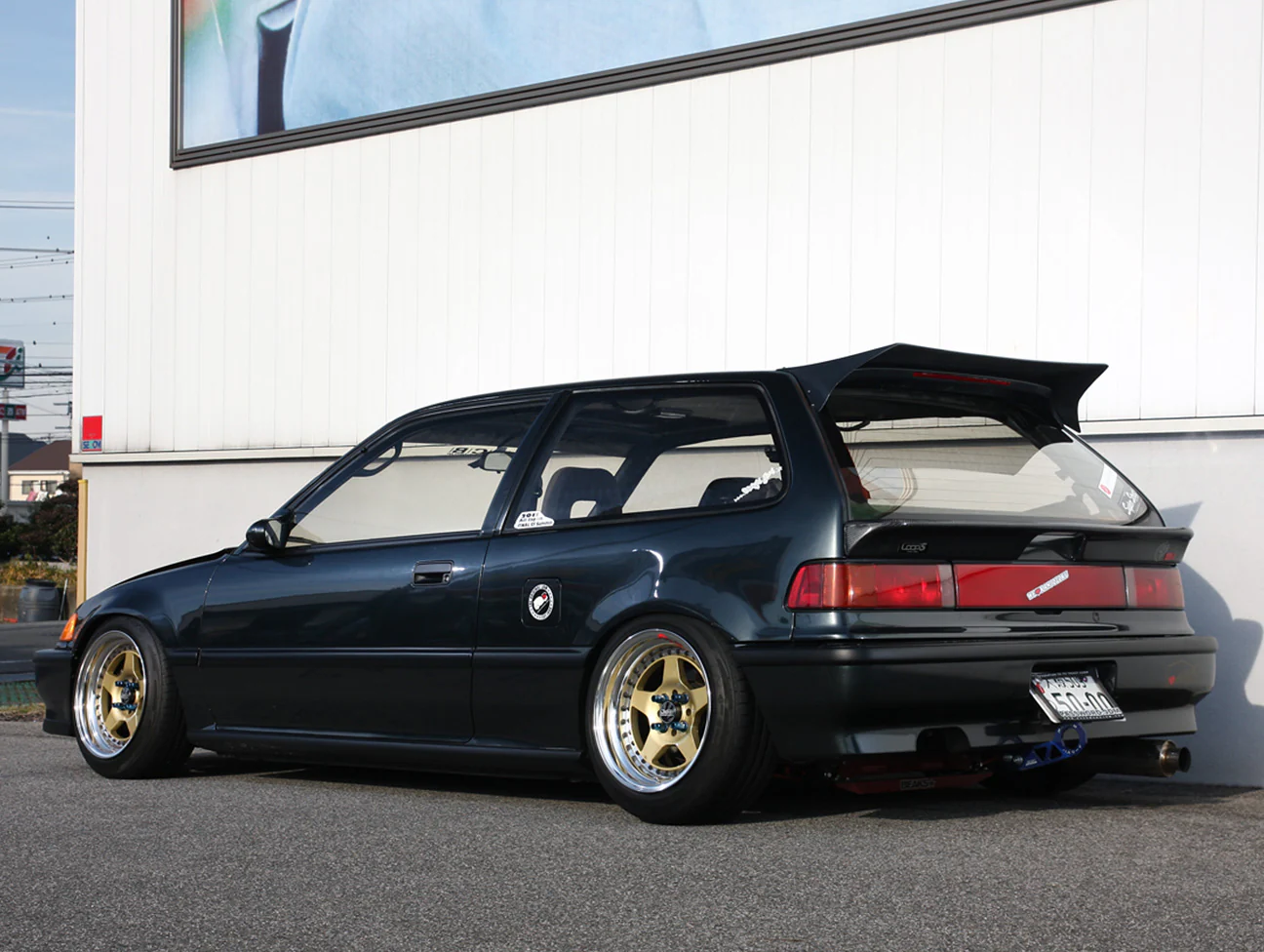 Osaka JDM Rear Carbon Fiber "Devil Wing" - 88-91 Civic Hatchback - Image 3