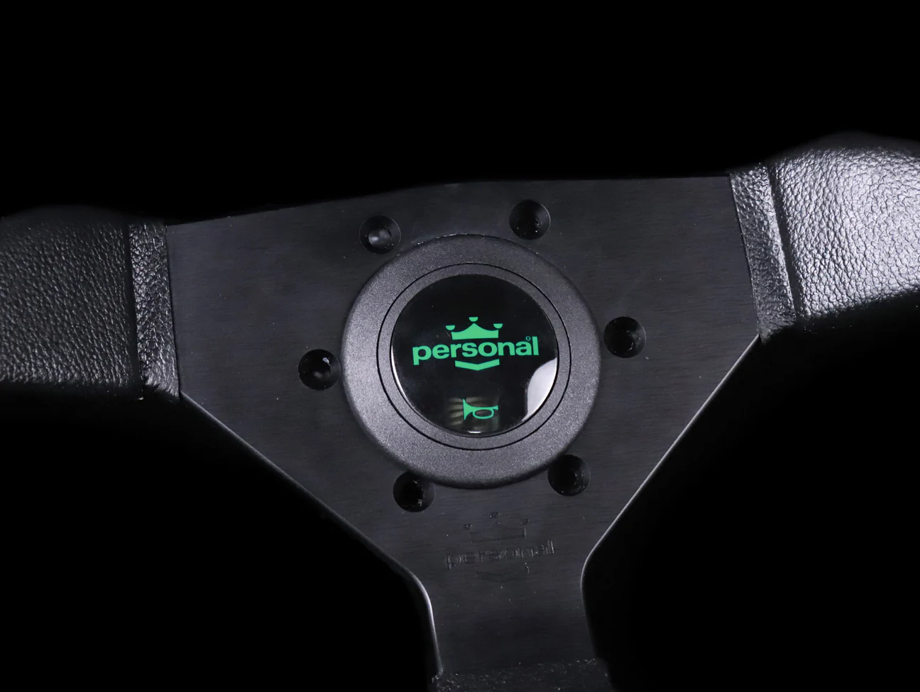 Personal Grinta 350mm Steering Wheel - Black Polyurethane /  Green Horn Button - Image 3