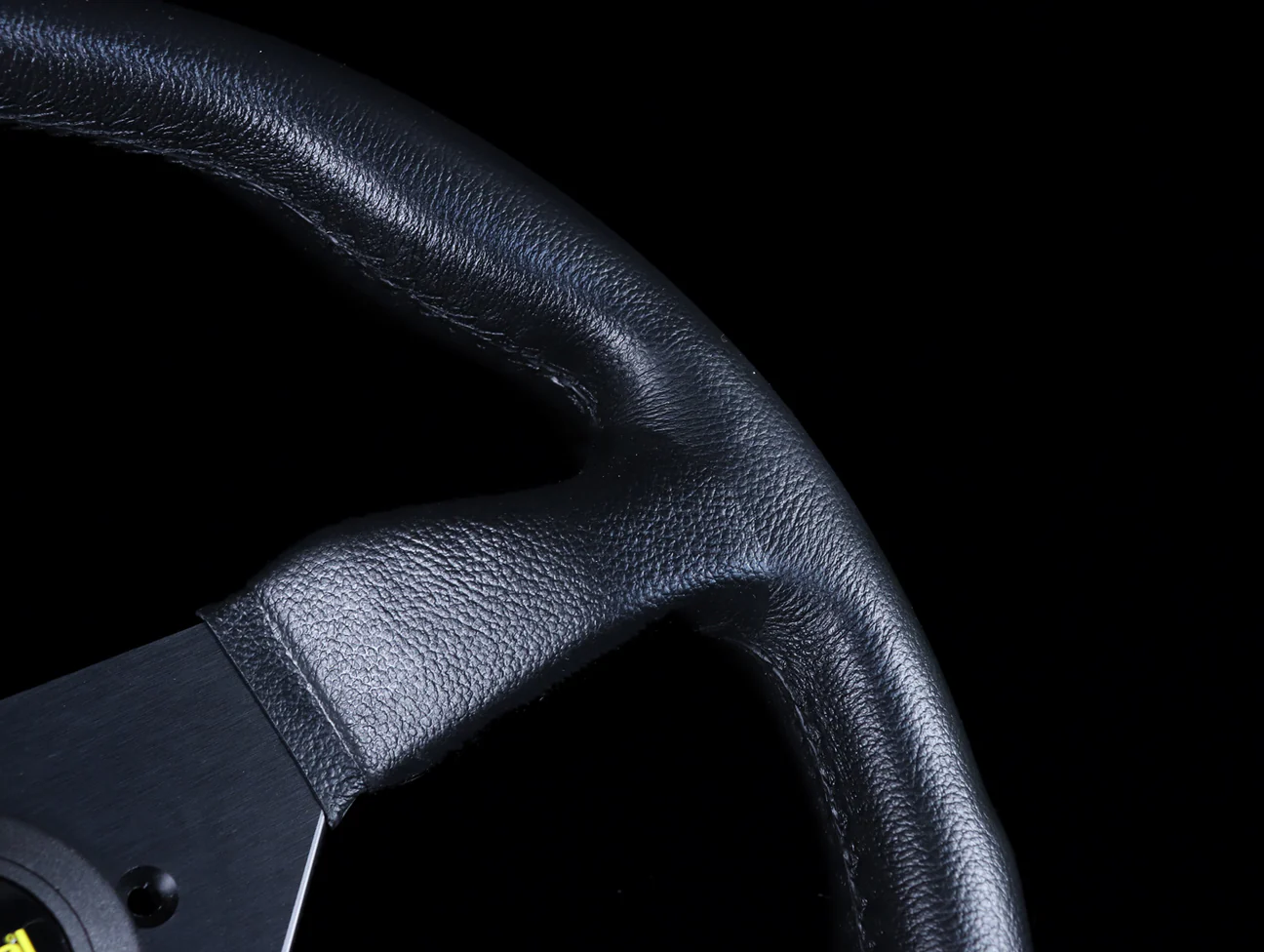 Personal Grinta 350mm Steering Wheel - Black Polyurethane /  Yellow Horn Button - Image 4