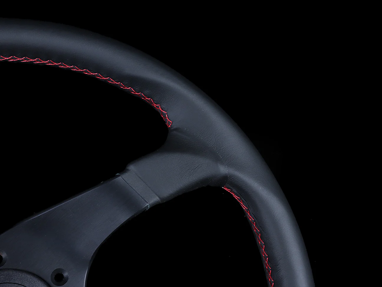 Personal Trophy 350mm Steering Wheel - Black Leather / Red Stitch - Image 4