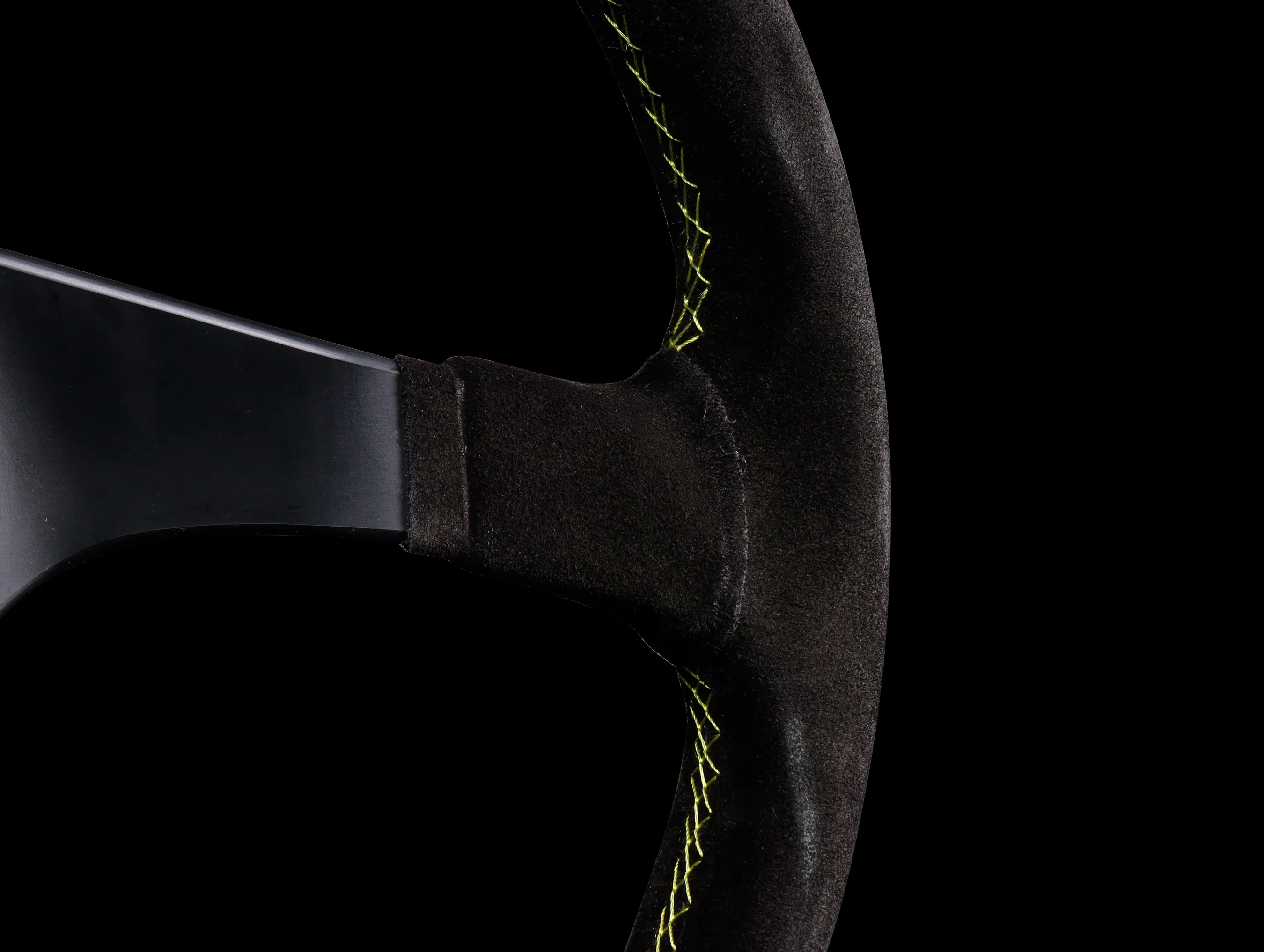 Personal Trophy 350mm Steering Wheel - Black Suede / Yellow Stitch - Image 4