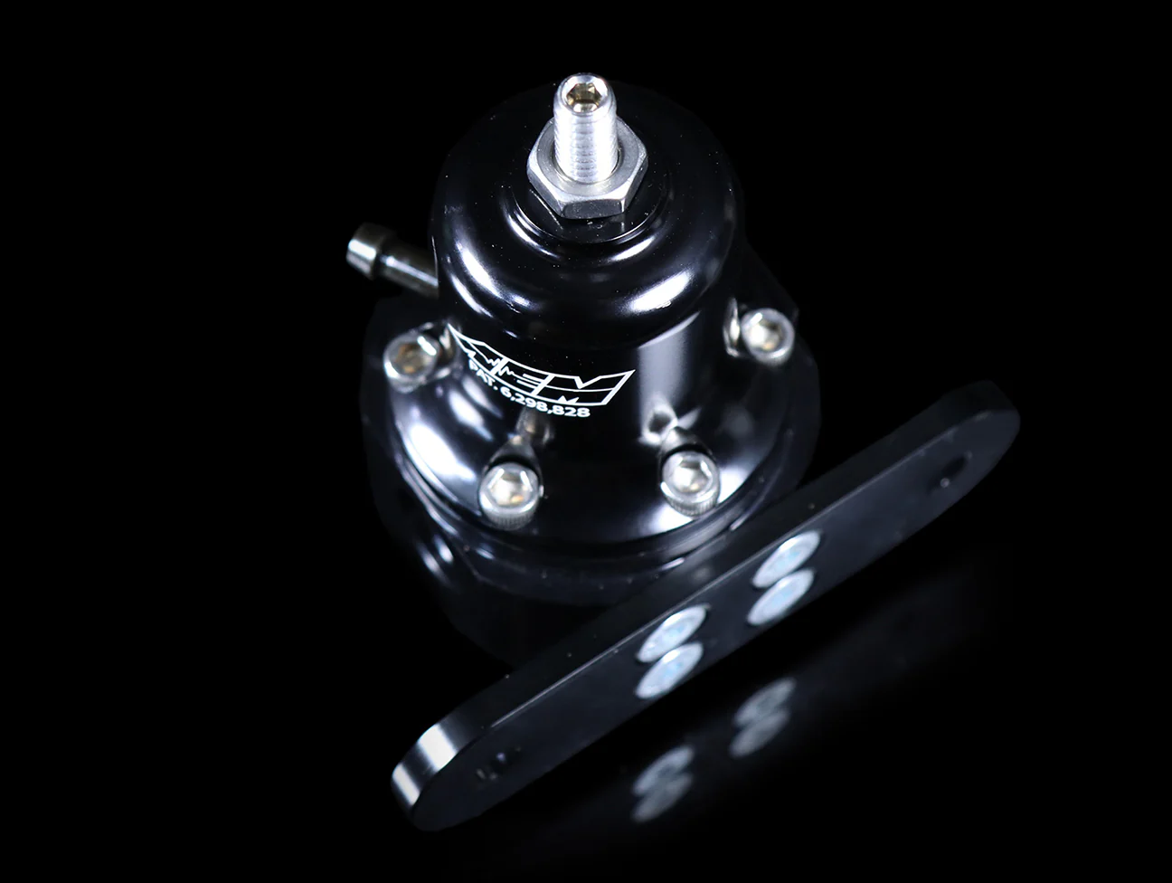 AEM High Capacity Universal Adjustable Fuel Pressure Regulator - Image 3
