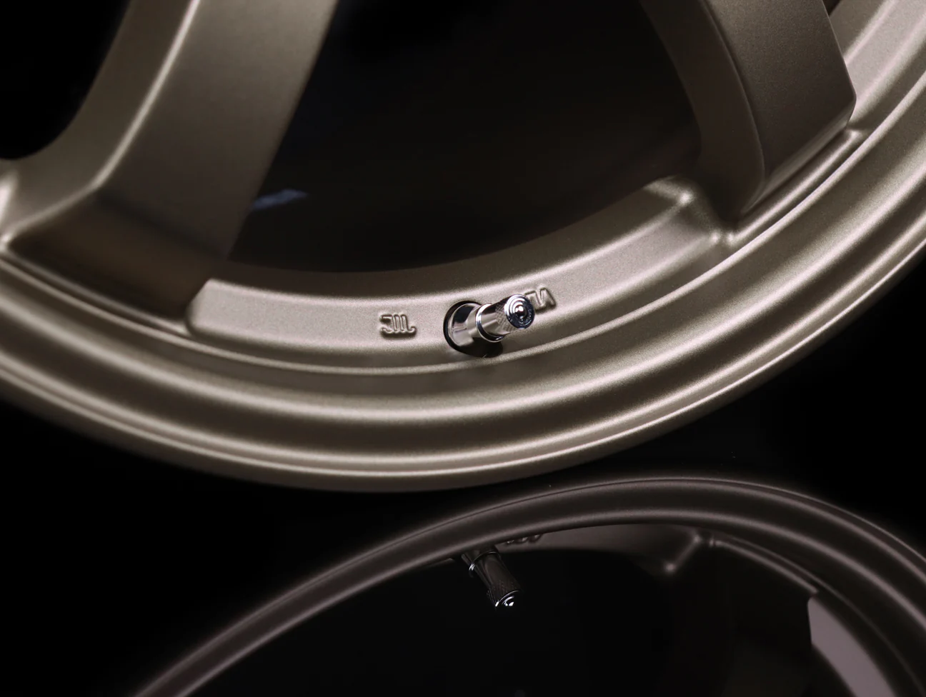 Rays Gram Lights 57DR Wheels - Bronze 2 18x9.5 / 5x114 / +12 - Image 5