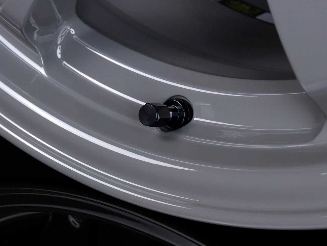 Rays Gram Lights 57DR-X Wheel - Arms Gray - 17x8.5 / 6x139.7 / -20 - Image 7
