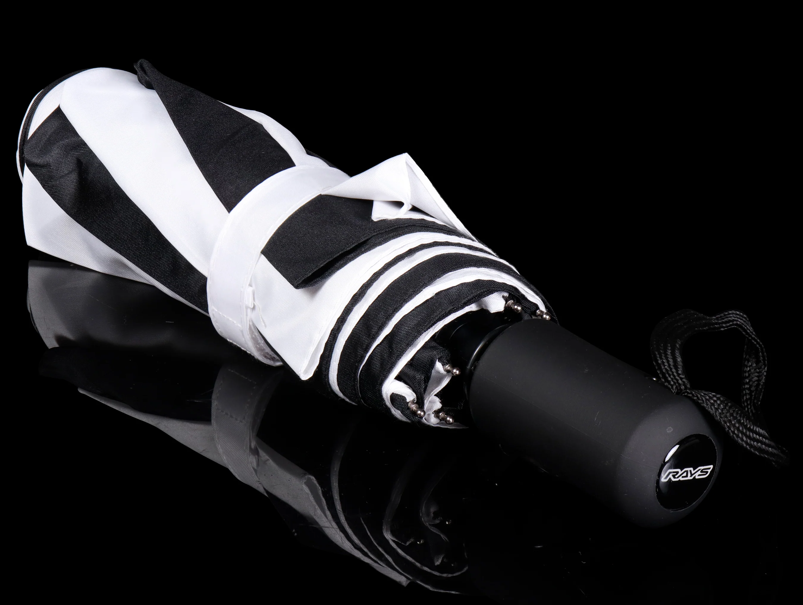 Rays The Concept is Racing Compact Umbrella - Black/White - Image 5