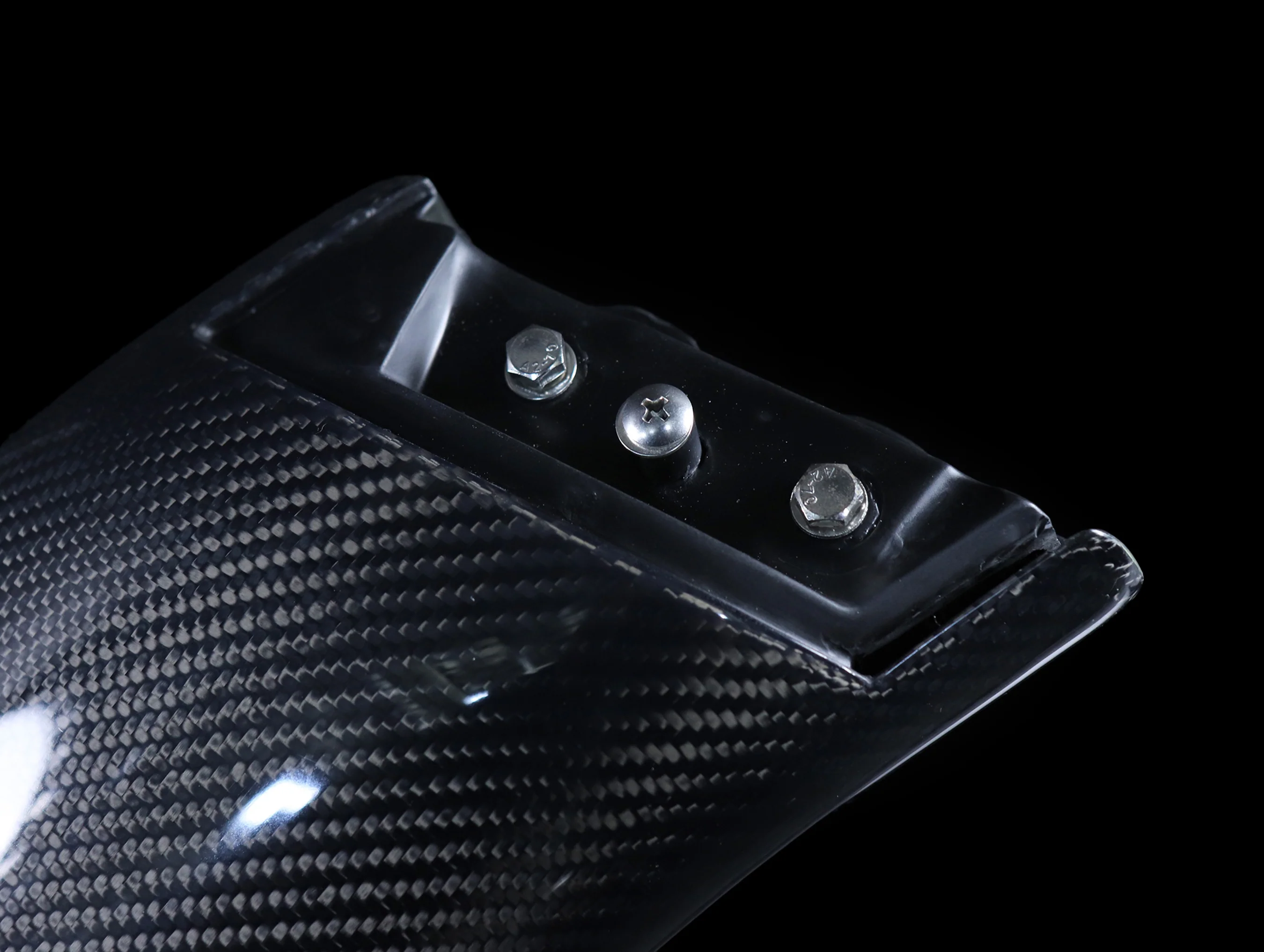 Seibon OEM Style Carbon Fiber Rear Center Spoiler - 17-21 Civic Type-R (FK8) - Image 5