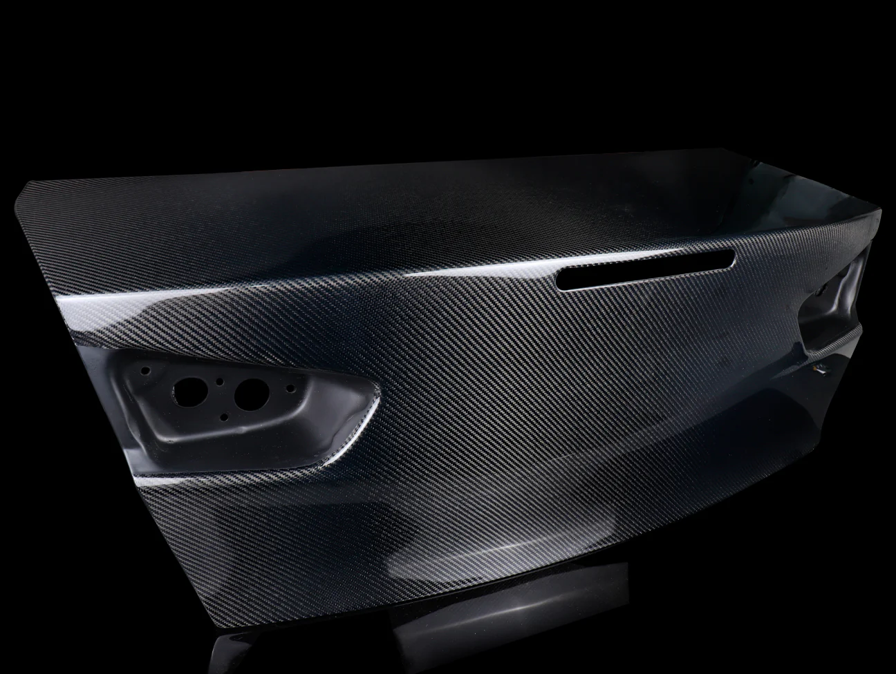 Seibon OEM Style Carbon Fiber Trunk Lid - 08-15 Mitsubishi Evo X - Image 2