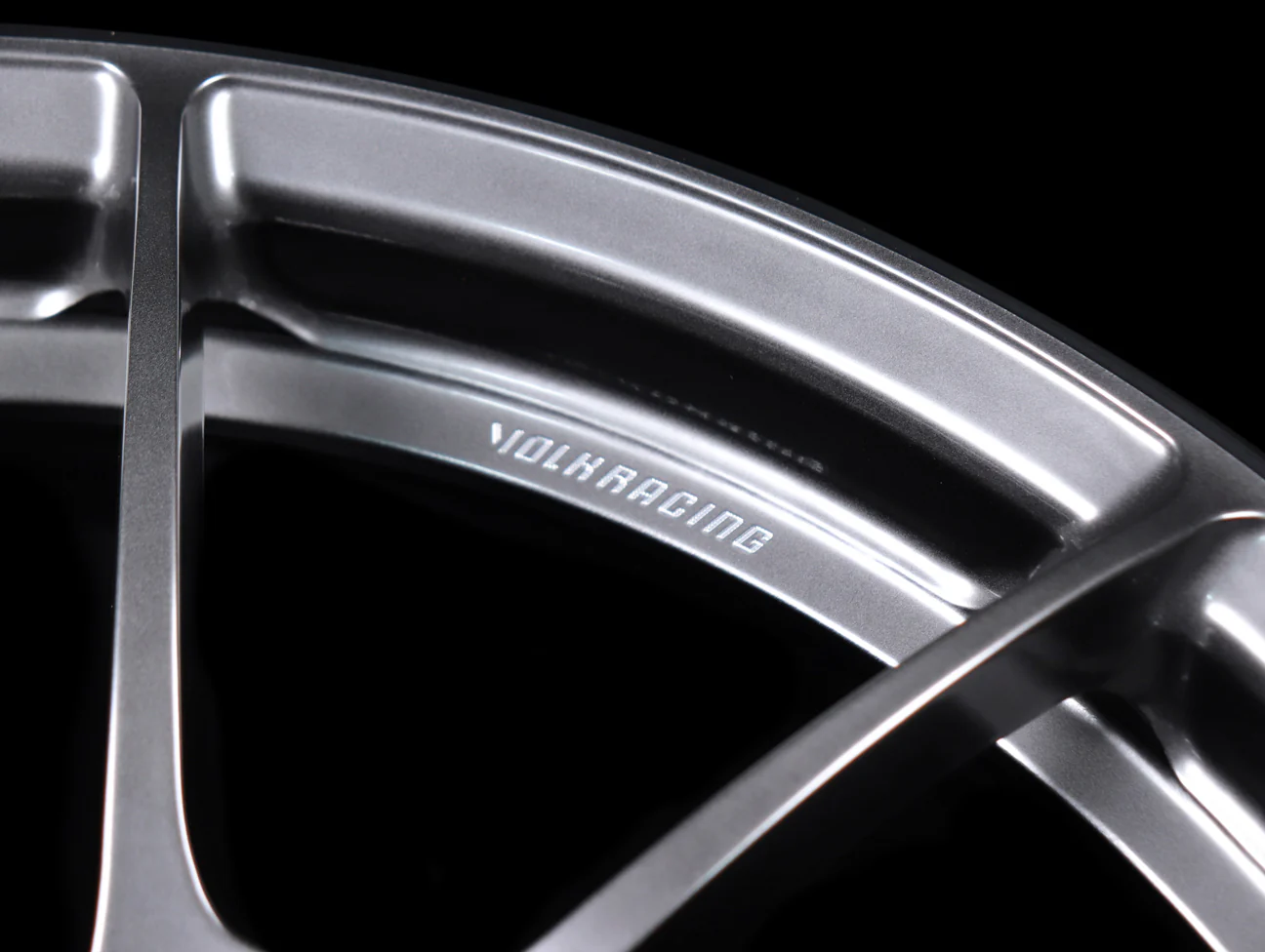 Volk Racing G025 Wheels - Formula Silver 19" - Image 6