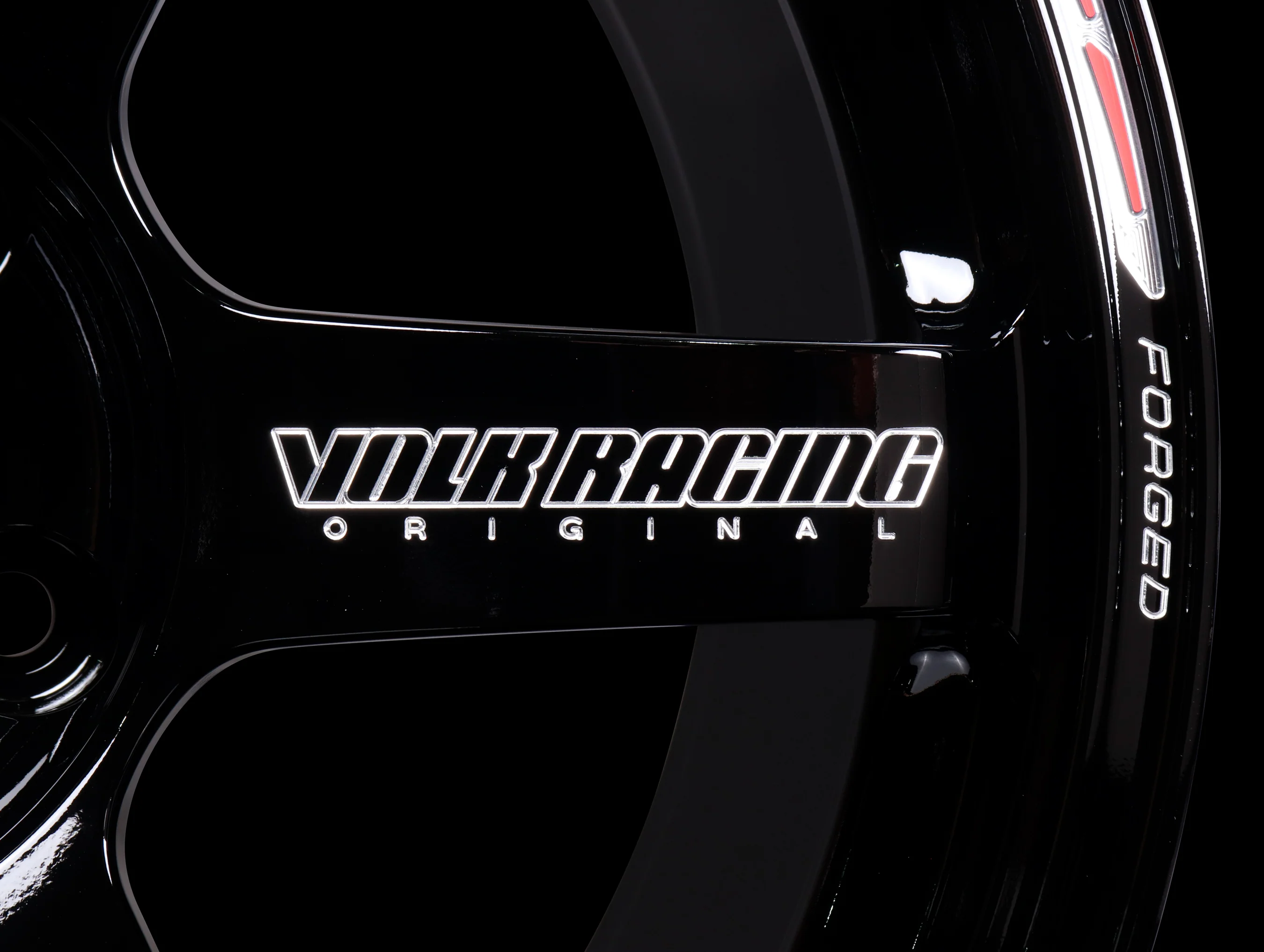 Volk Racing TE37 Saga S-Plus Time Attack Wheels - Black/Redot / 18x9.5 / 5x120 / +38 - Image 5